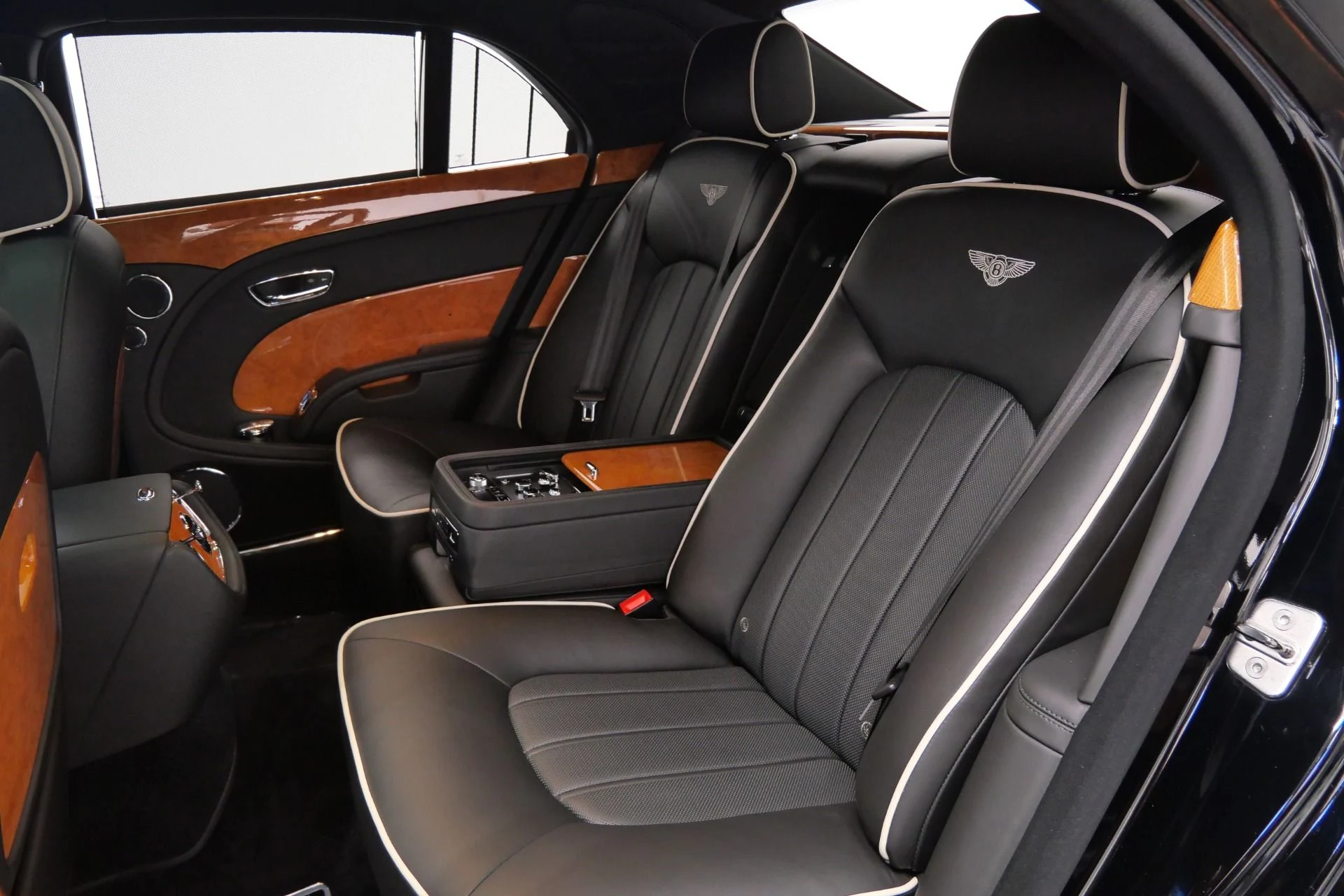 mph015_2909445989_Used_2013_Bentley_Mulsanne_Premier_Specification_Heated_and_Ventilated_Seats_1783449145_d76e387f82