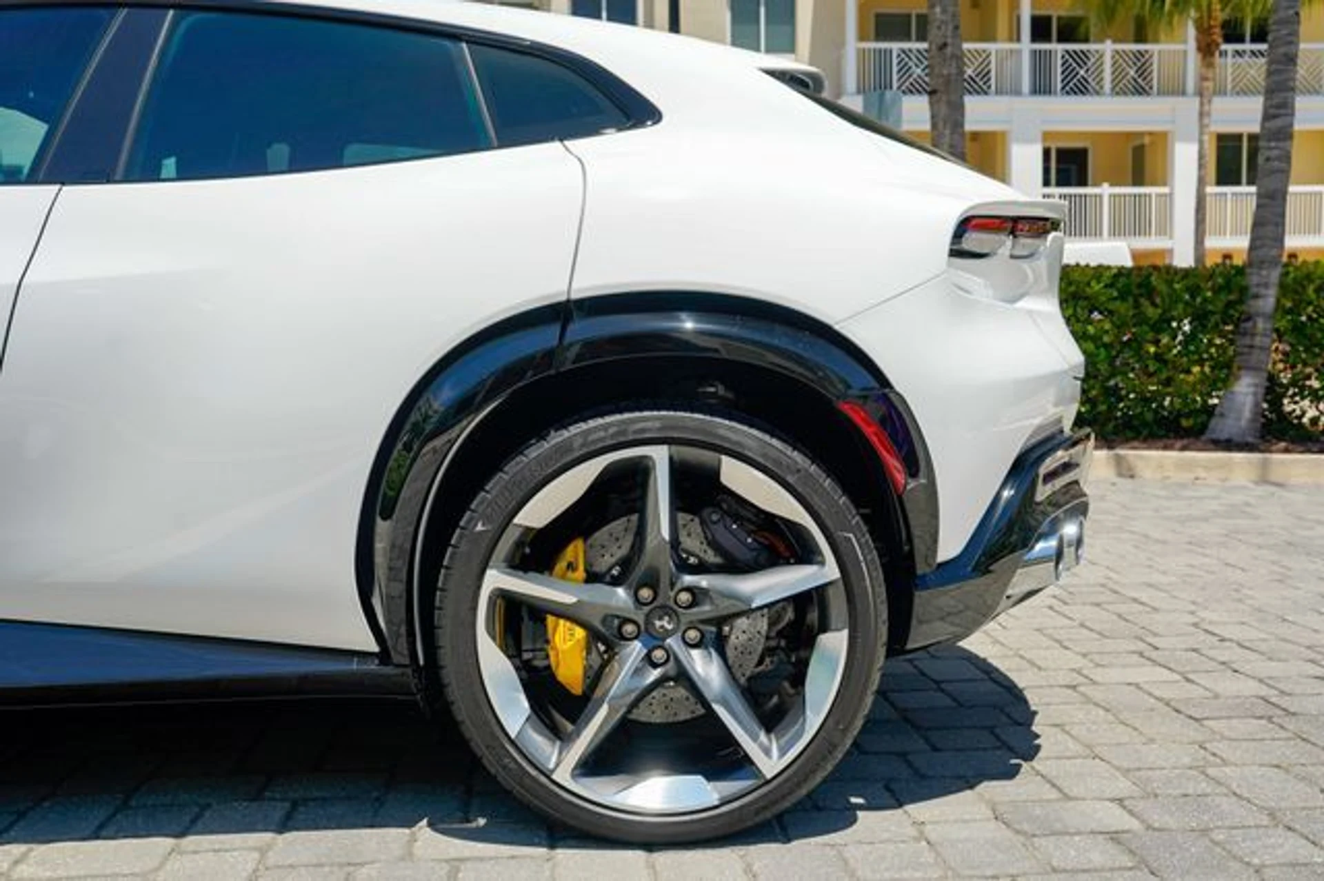 mph015_2929457509_23015679_16_a704c69a74