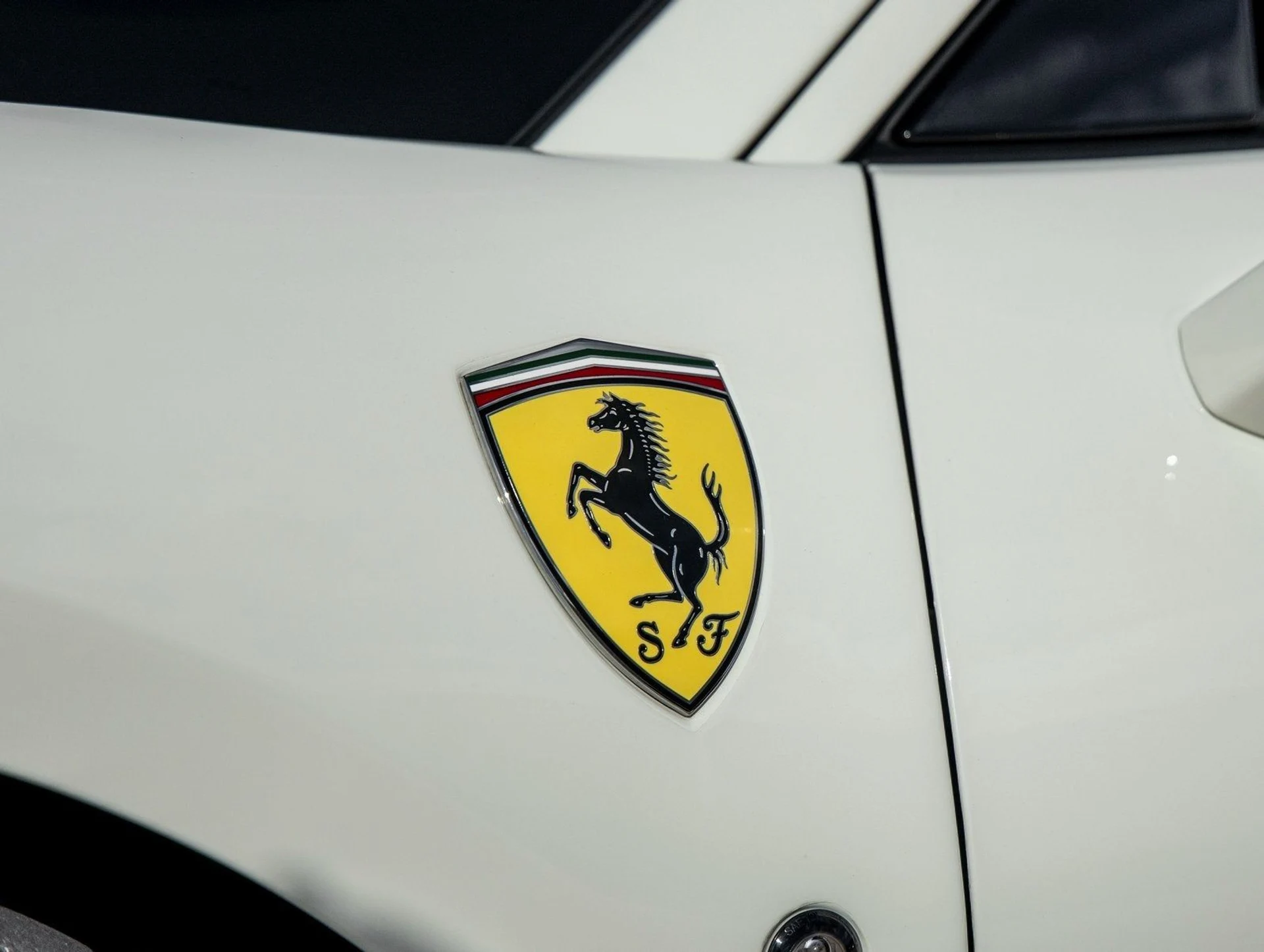 mph015_2929590074_16_4f30bd4d31