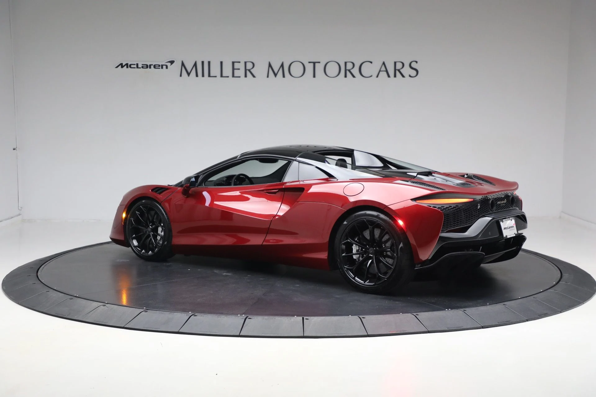mph015_294753165_New_2025_Mc_Laren_Artura_Spider_Tech_Lux_b035cfb9a7