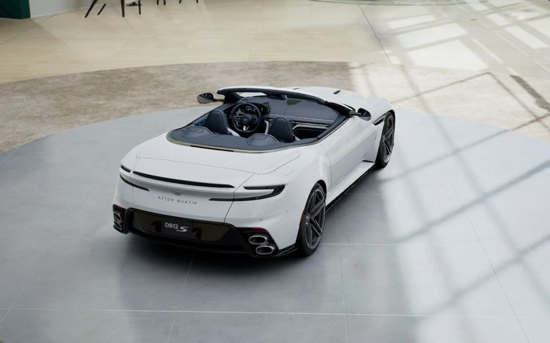 mph015_2948163879_New_2027_Aston_Martin_DB_12_S_Volante_In_Transit_36d9f9782a