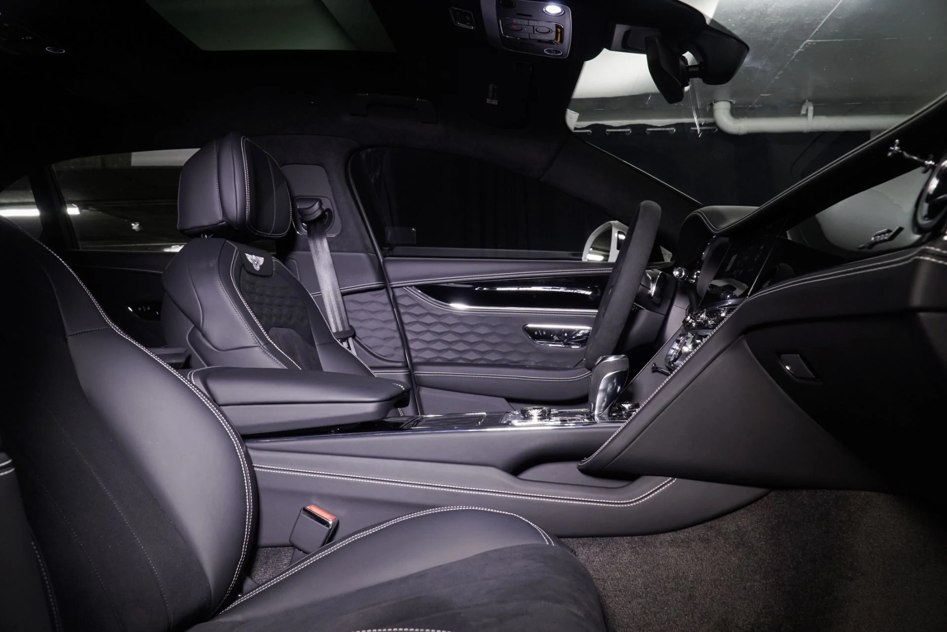 mph015_2949554437_New_2026_Bentley_Flying_Spur_Speed_1762586392_fd777ee644