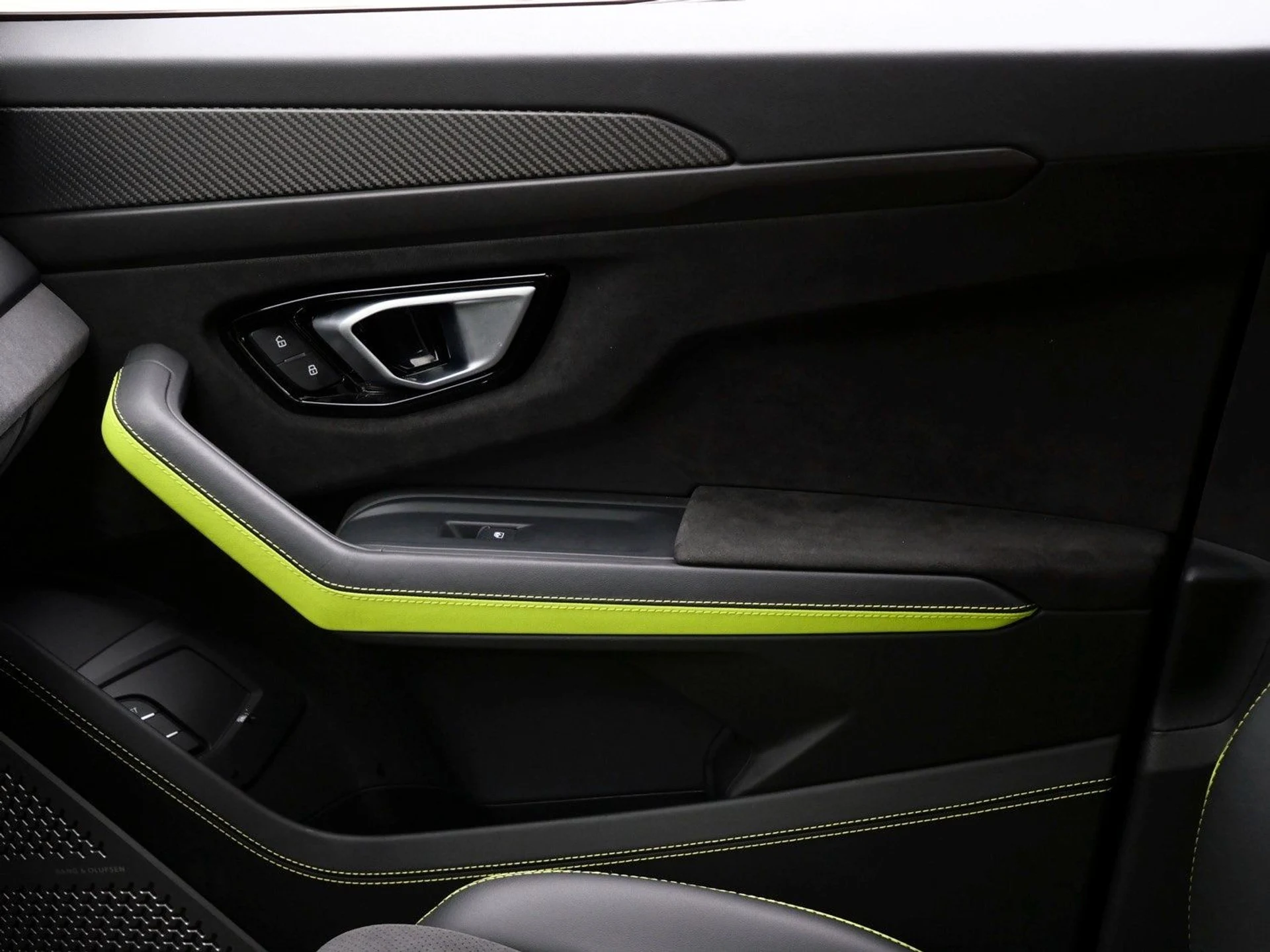 mph015_2950154797_e777c50f0e6a8c5f14024f7c9f2cf132x_a81cb09f05