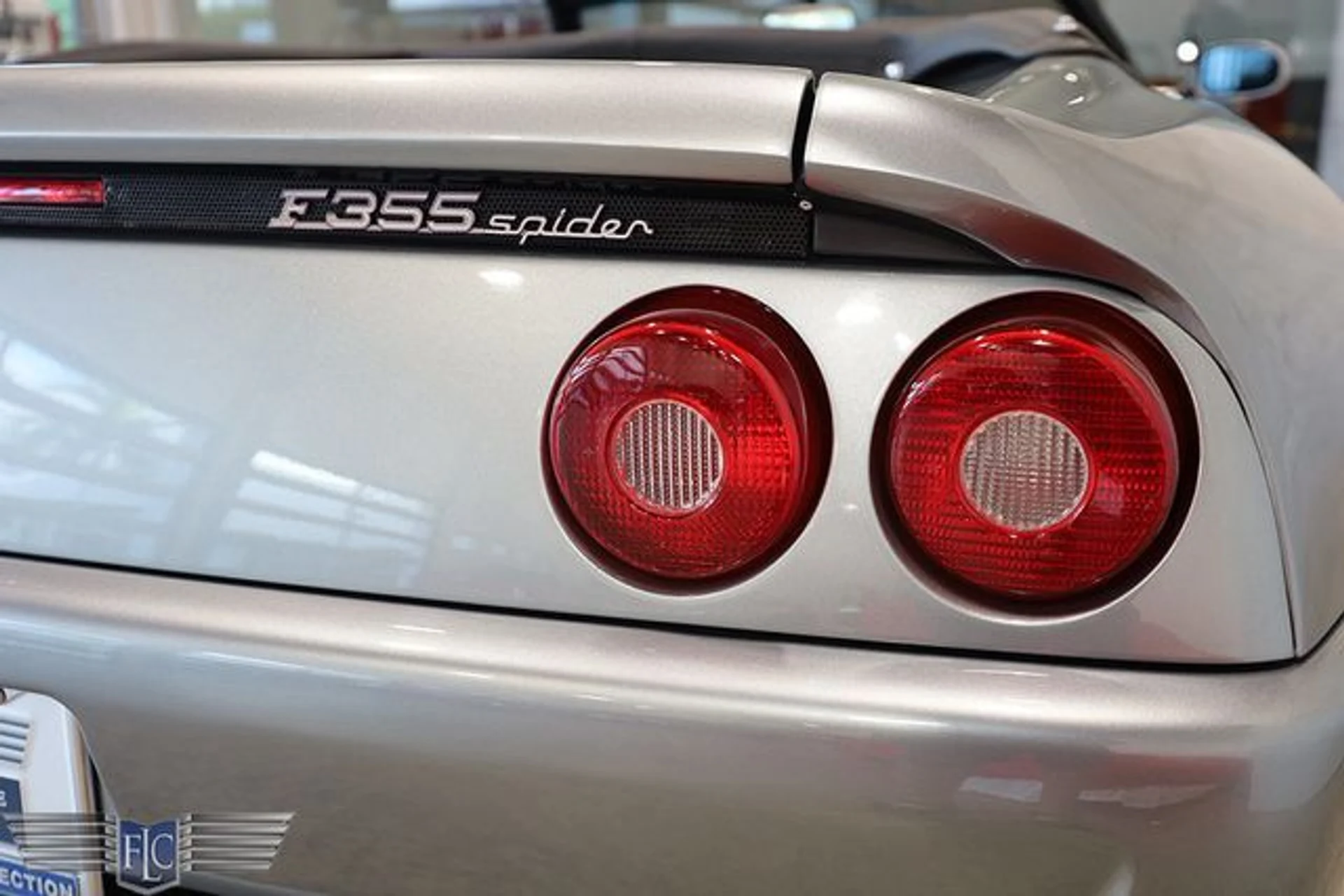mph015_2951149923_used_1997_ferrari_f355_spider_9689_23055036_20_640_c1585b0dbb