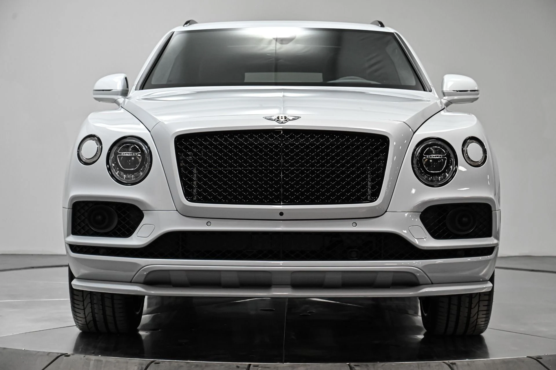 mph015_2958230570_Used_2020_Bentley_Bentayga_Speed_1754949210_12e58cd2dc