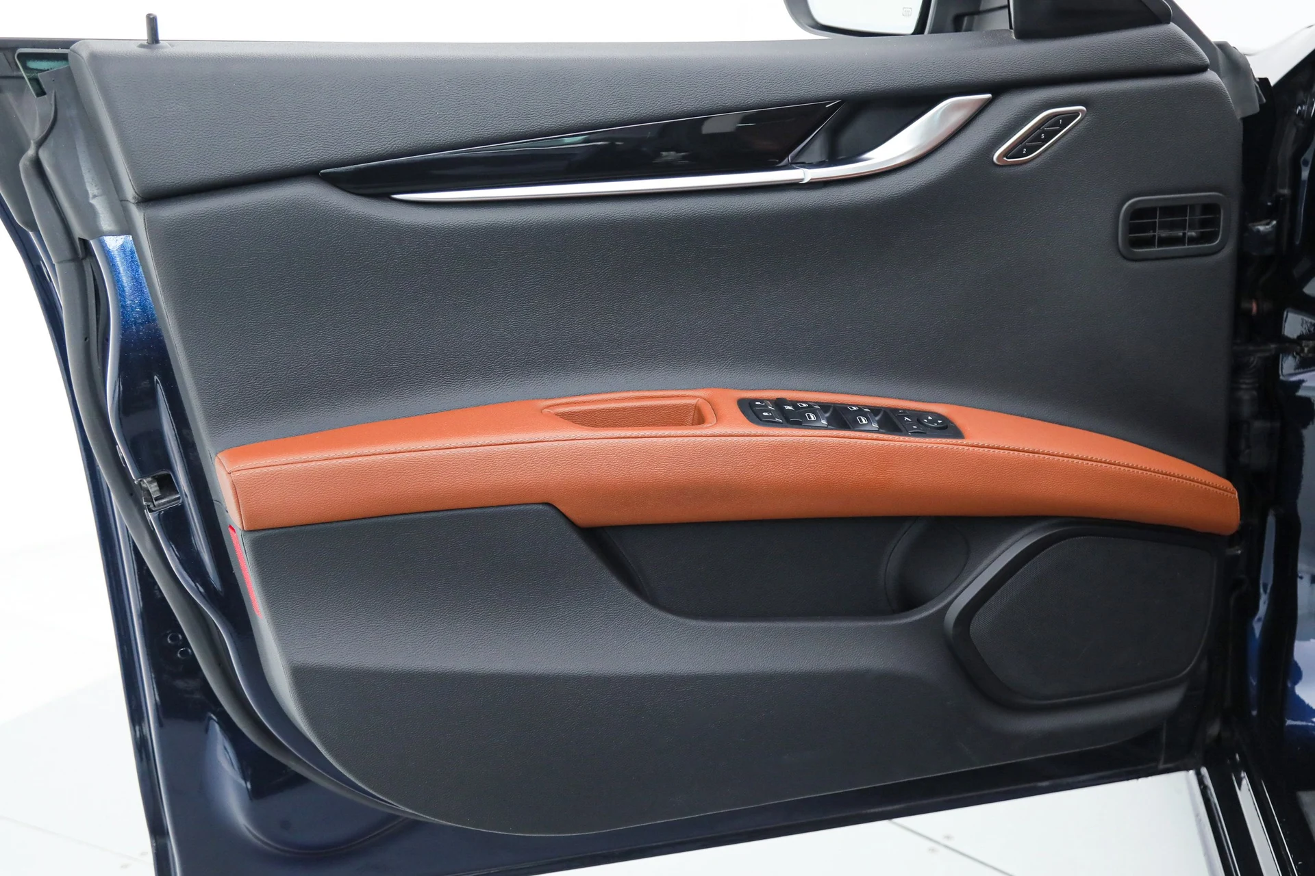 mph015_2963240967_26f9a033325d73843541dbefa82ad7da_33e2438dd1