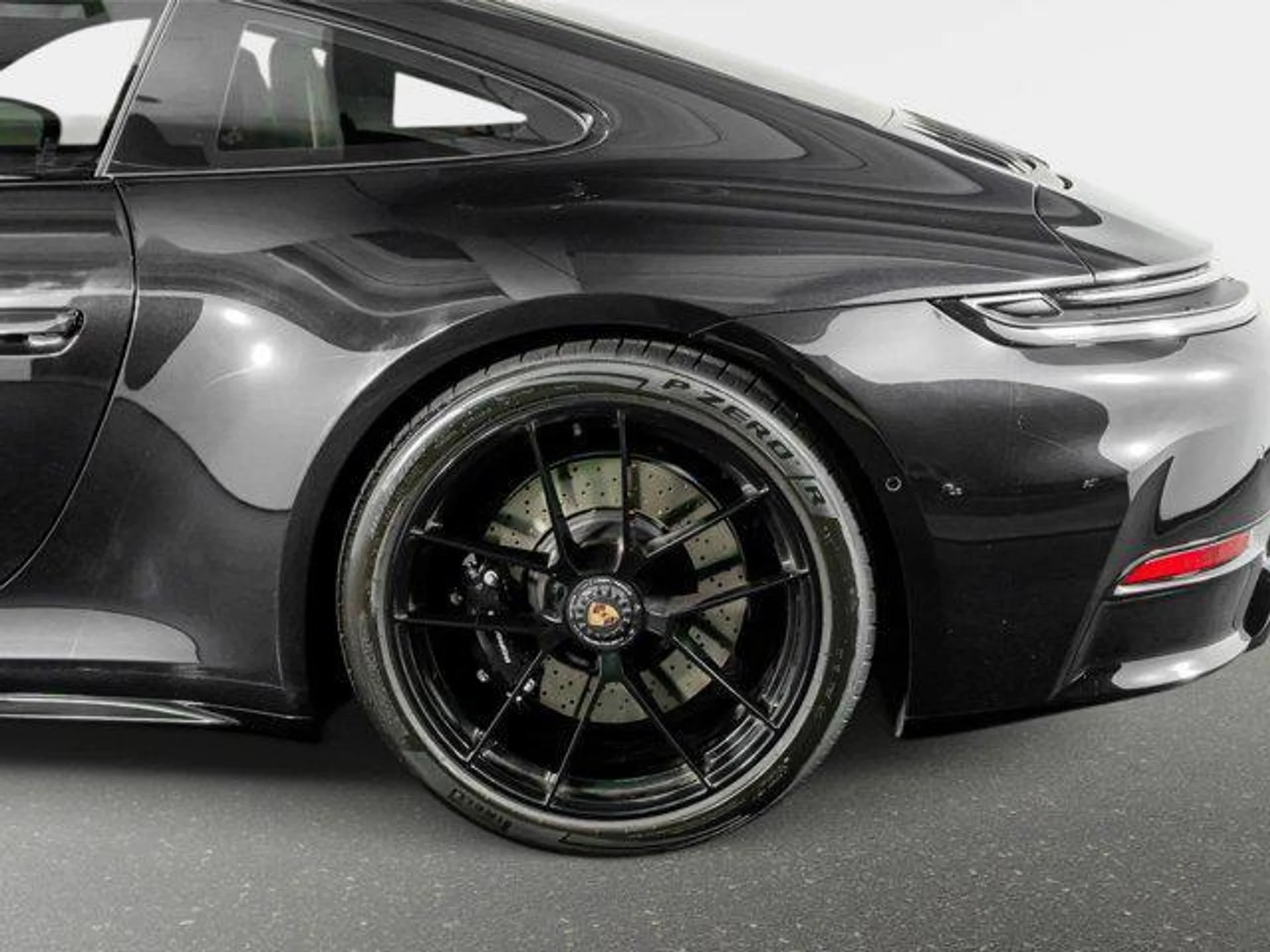 mph015_2965870003_gk_M_a_V_Fo_X_naj_D_Hwgd_L_Kd6o2p7_A_7de1bebf3a