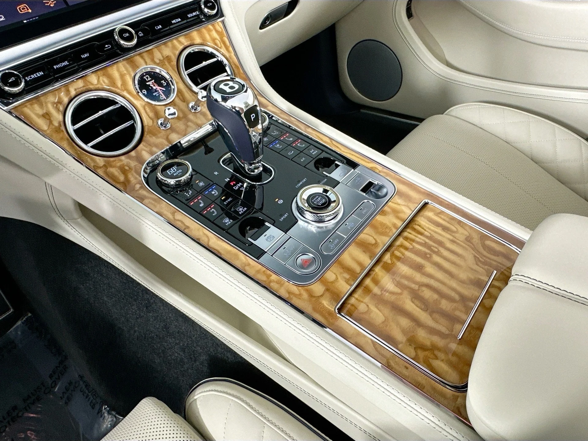 mph015_2967932717_16_de42fe8ad1