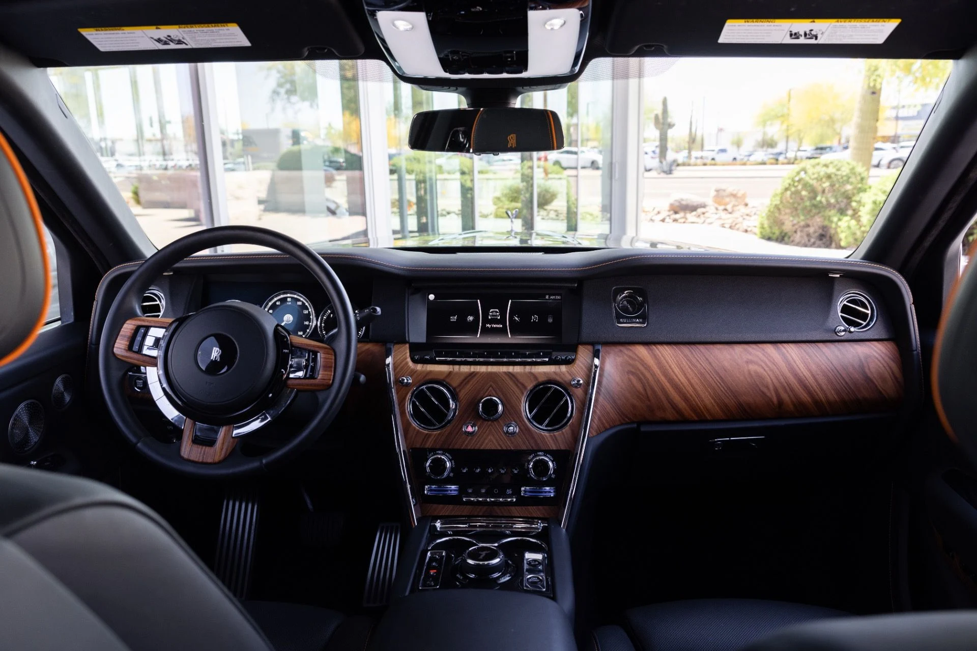 mph015_2975334603_Used_2021_Rolls_Royce_Cullinan_1774297263_efedc0cea0