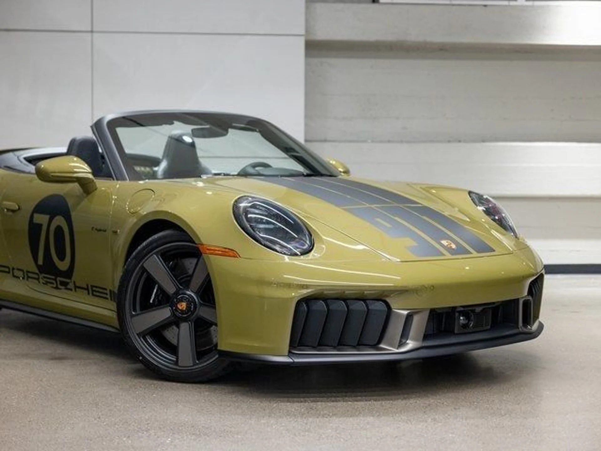 mph015_2977597603_16_853aabf936