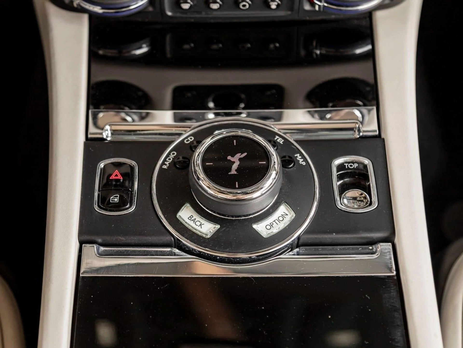 mph015_2981922763_16_542bc7970c