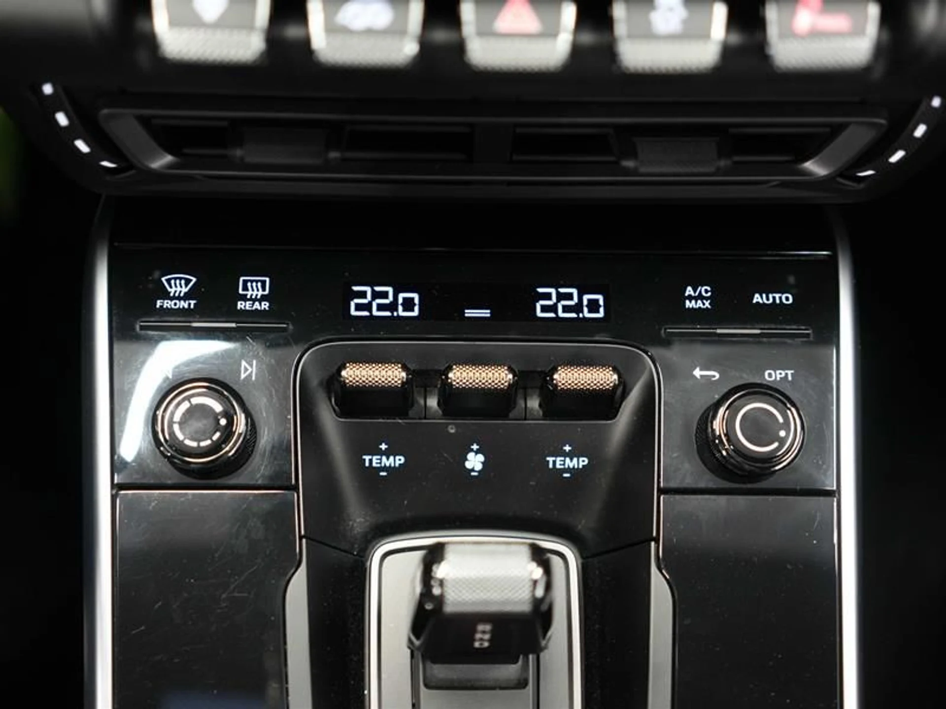 mph015_3007890336_labahbu3_6279e21051