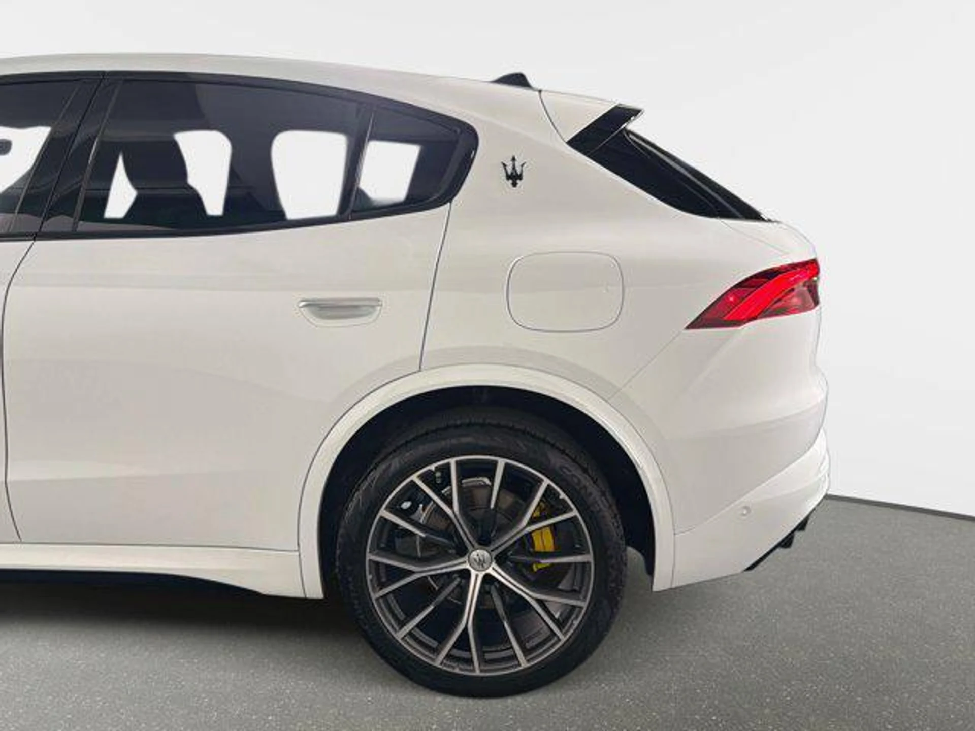 mph015_300902196_9g_I2y_m_LWC_Pw3w_Gi_T_1e_Uf_AP_La8_d85f66a8e0