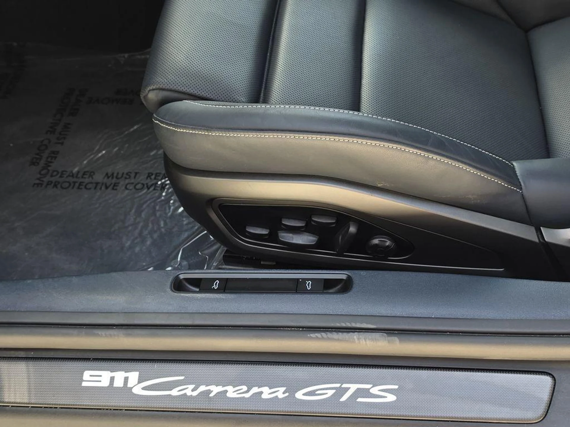 mph015_301451020_e_UG_Cx_DBUK_Sp_U0fw1_QE_9_Neit_84_85812f7775