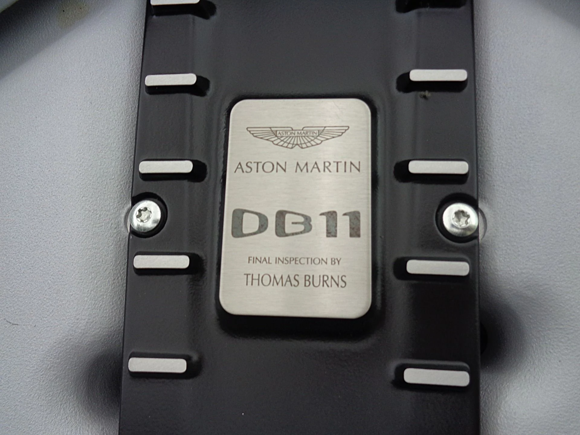 mph015_3015265359_Used_2018_Aston_Martin_DB_11_V12_Coupe_33eeda1736