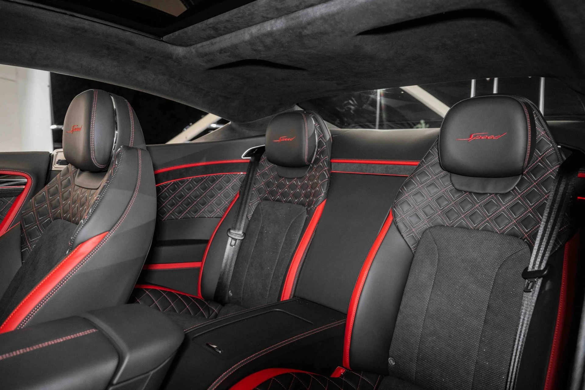 mph015_3015721589_Used_2024_Bentley_Continental_GT_Speed_1719584047_8a98f809a1