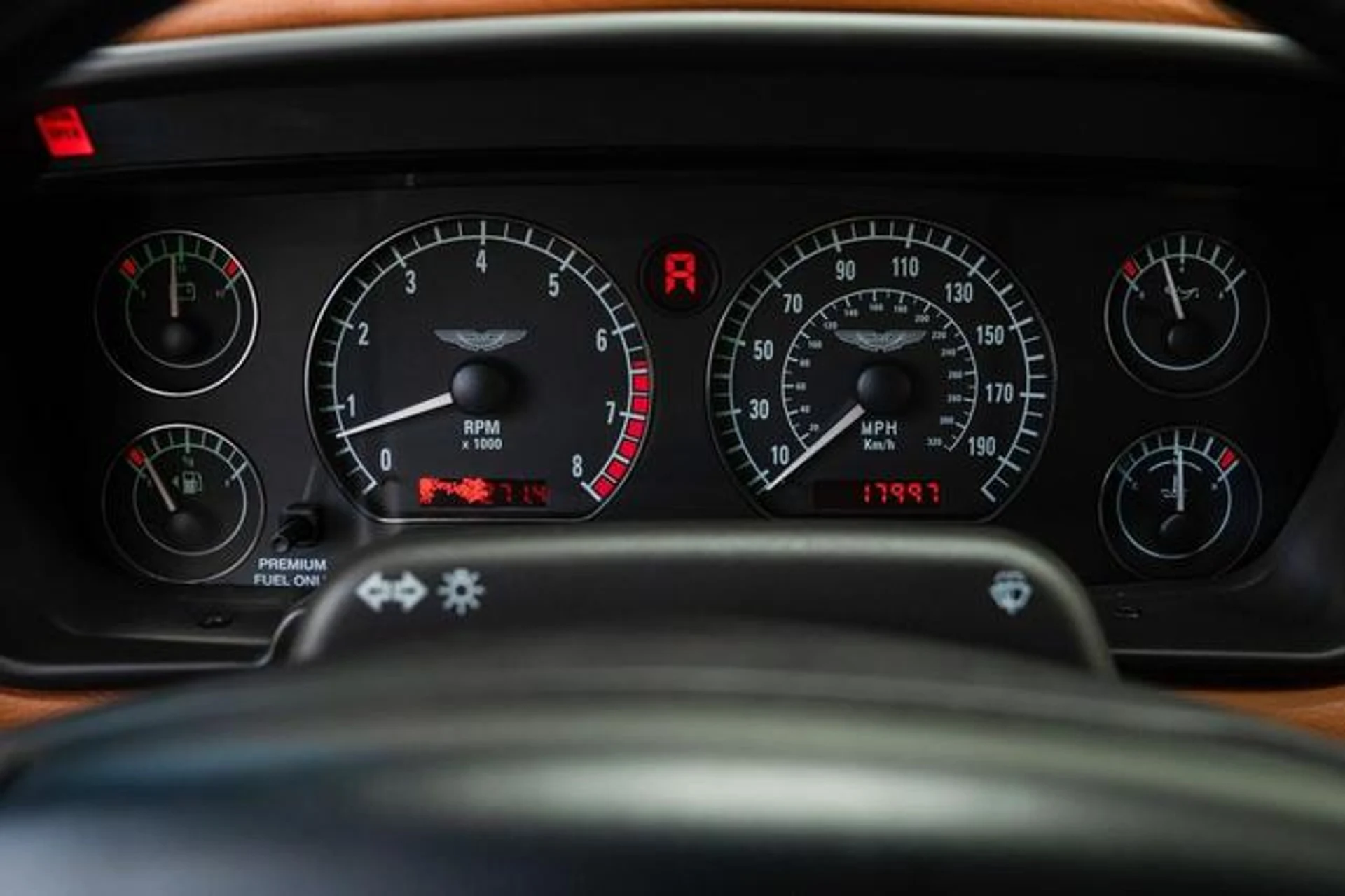 mph015_3017776031_MV_2d_Yt1c_F1_Tklm_R74e_S6_F5ed7cs_e6c5ab65f0