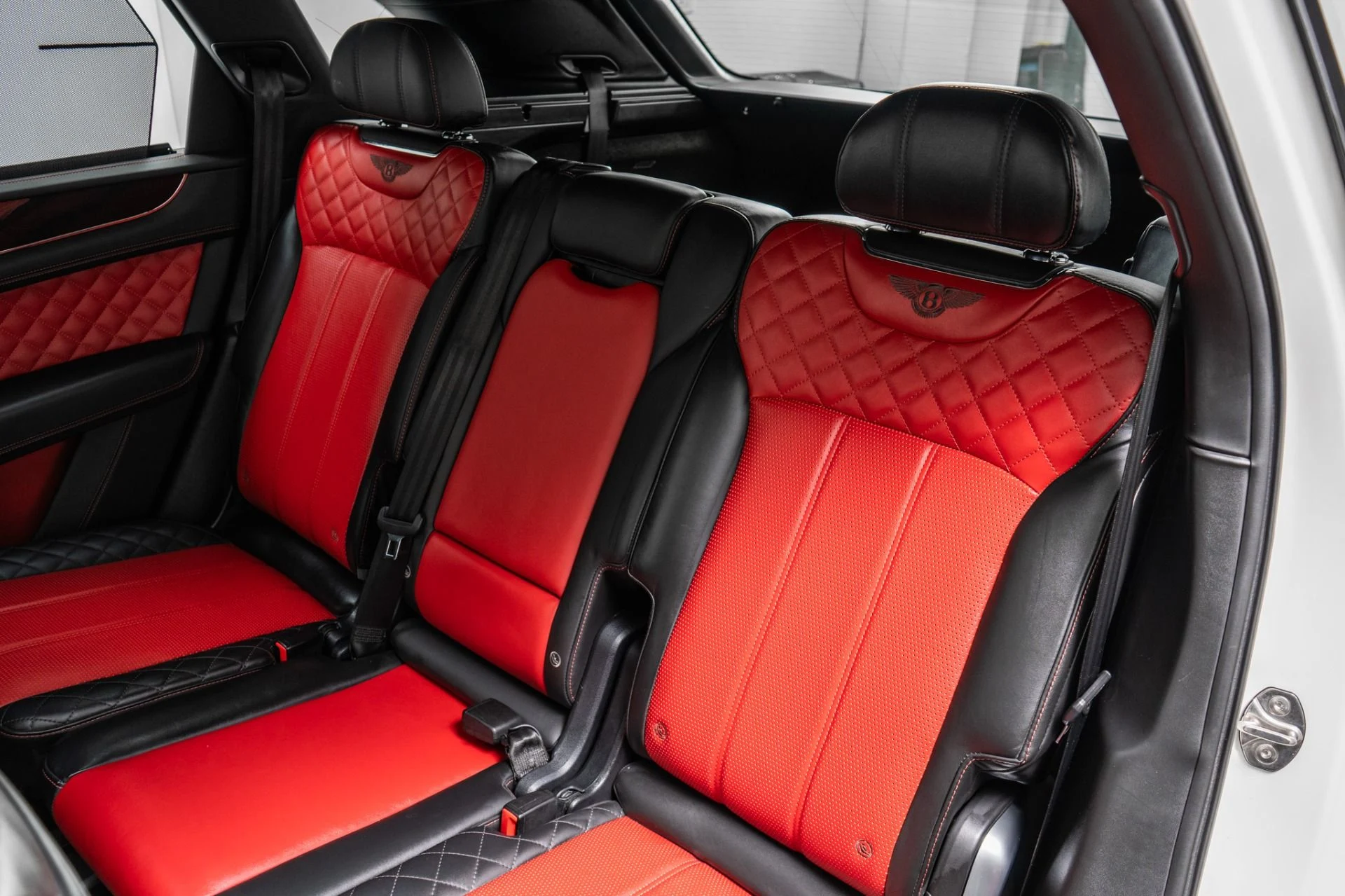 mph015_302115180_Used_2018_Bentley_Bentayga_Activity_Edition_1786648864_f707dfb597