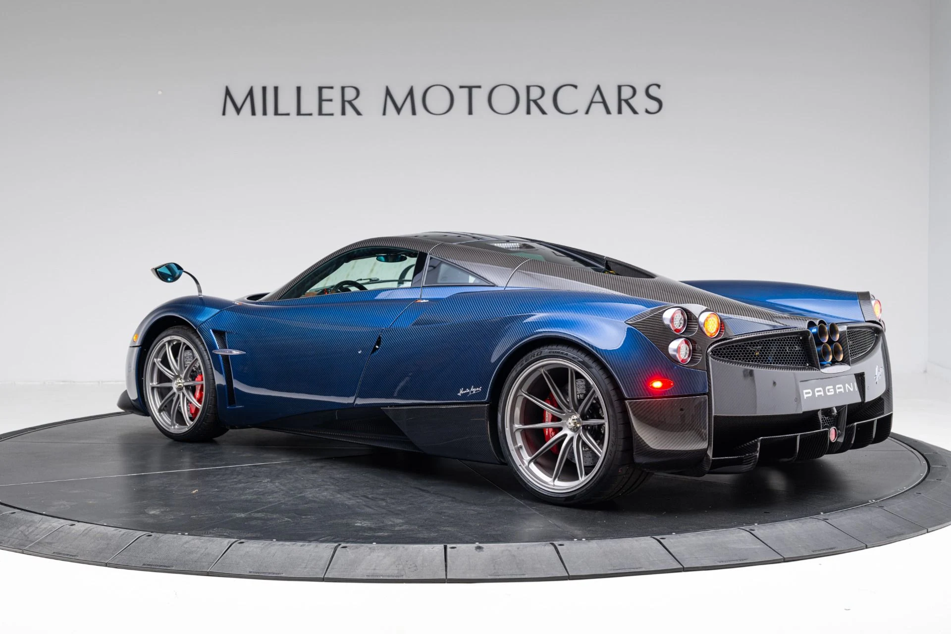mph015_3022064040_Used_2014_Pagani_Huayra_Tempesta_a3411c2c80