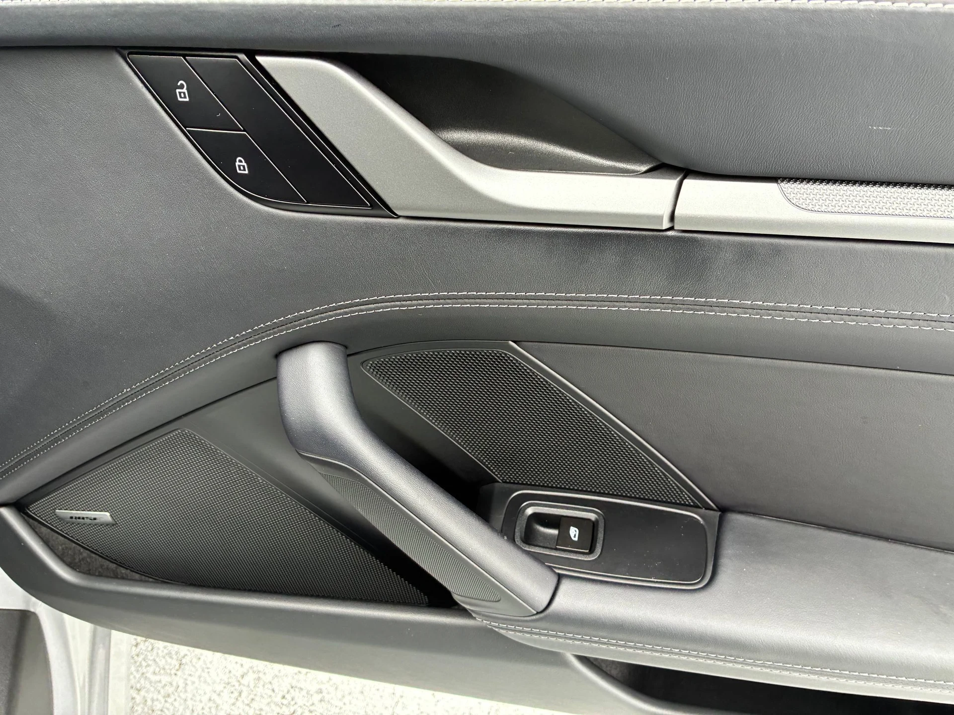 mph015_3022066724_b6c8a2633d5696345a257701d8886d41x_d22c4c3668