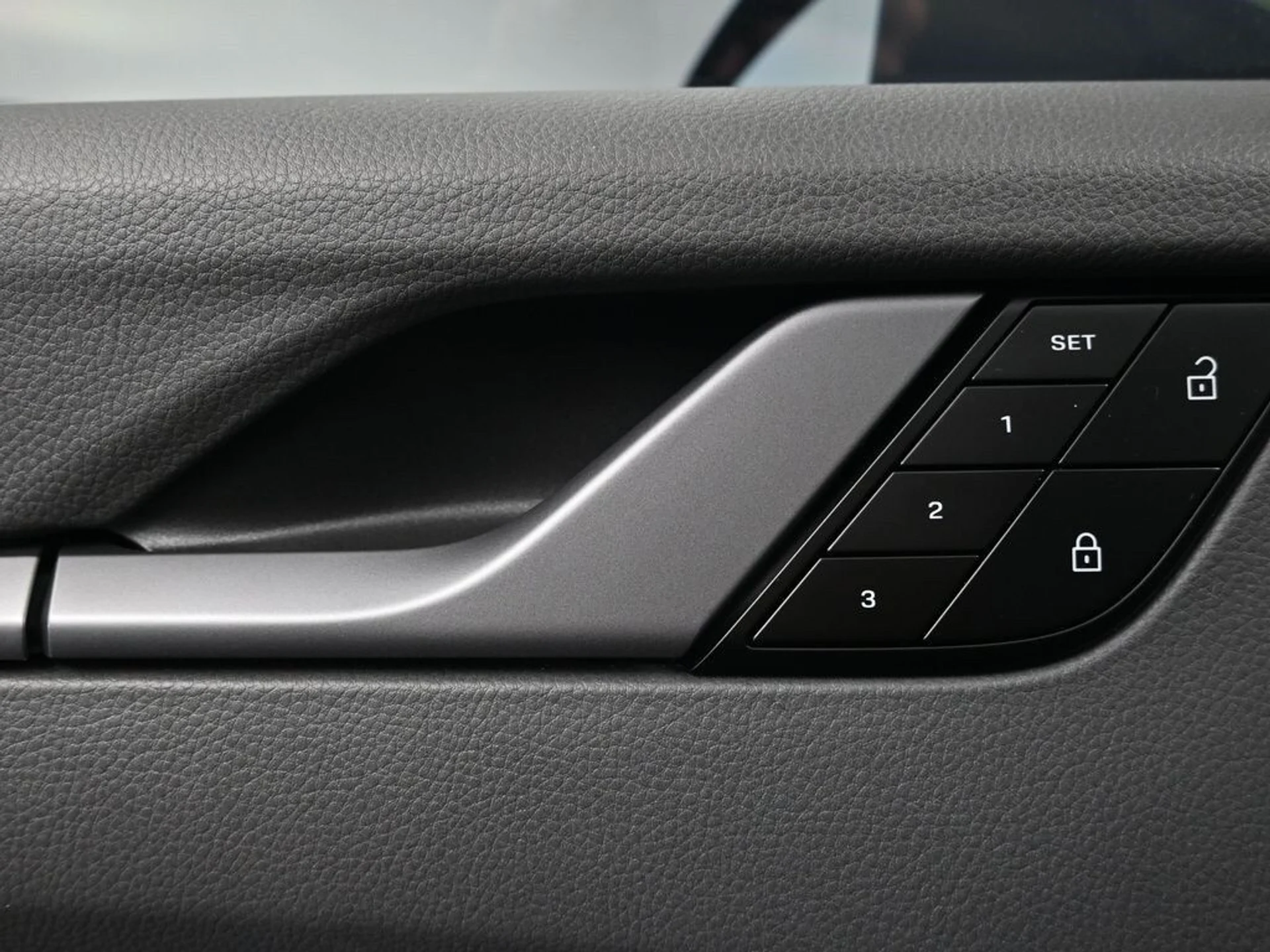 mph015_3023547232_10c4011c8ab7a0f17e84f08b211d6f82x_95c438c971