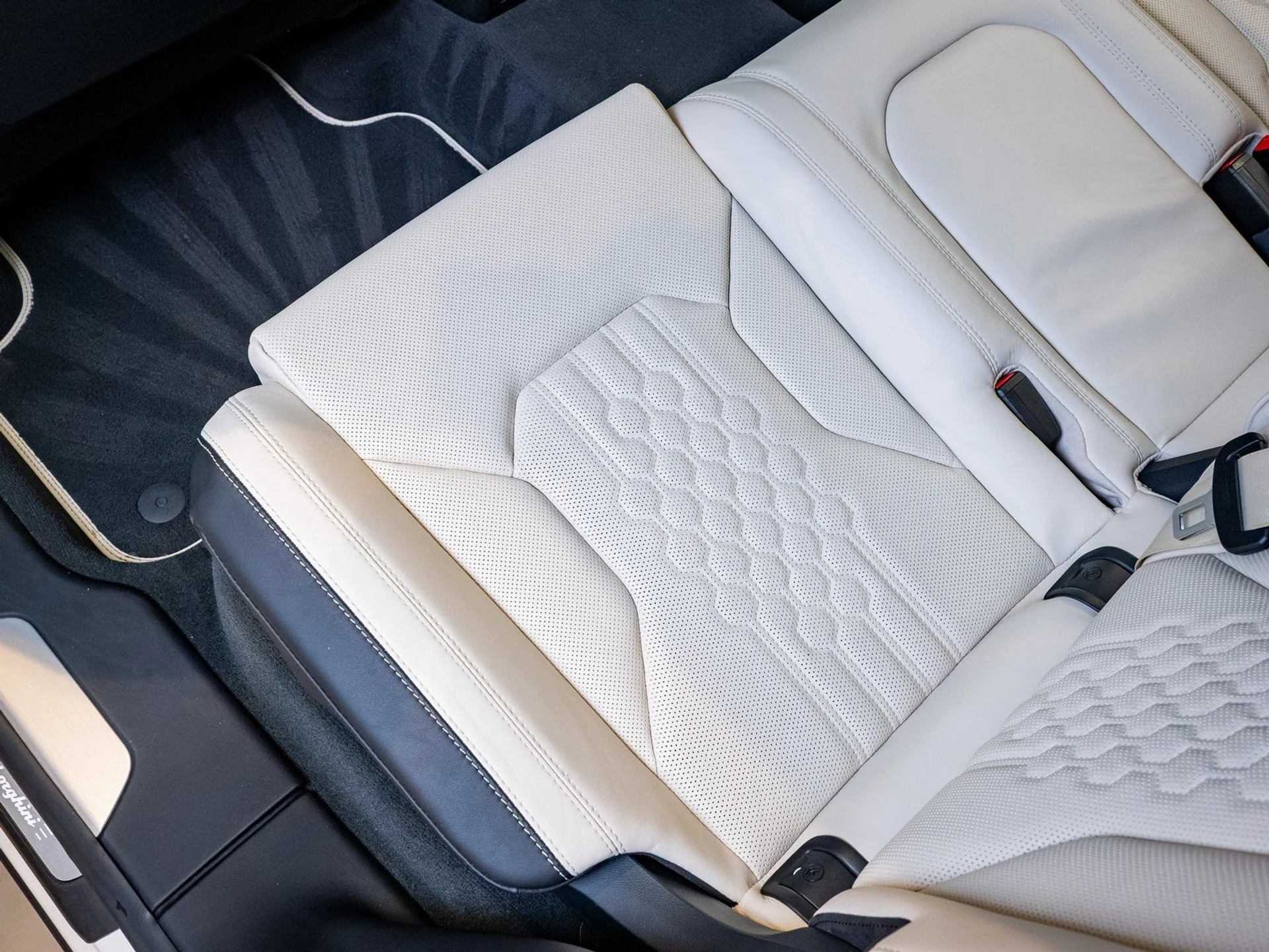 mph015_3030000288_16_014713f83c