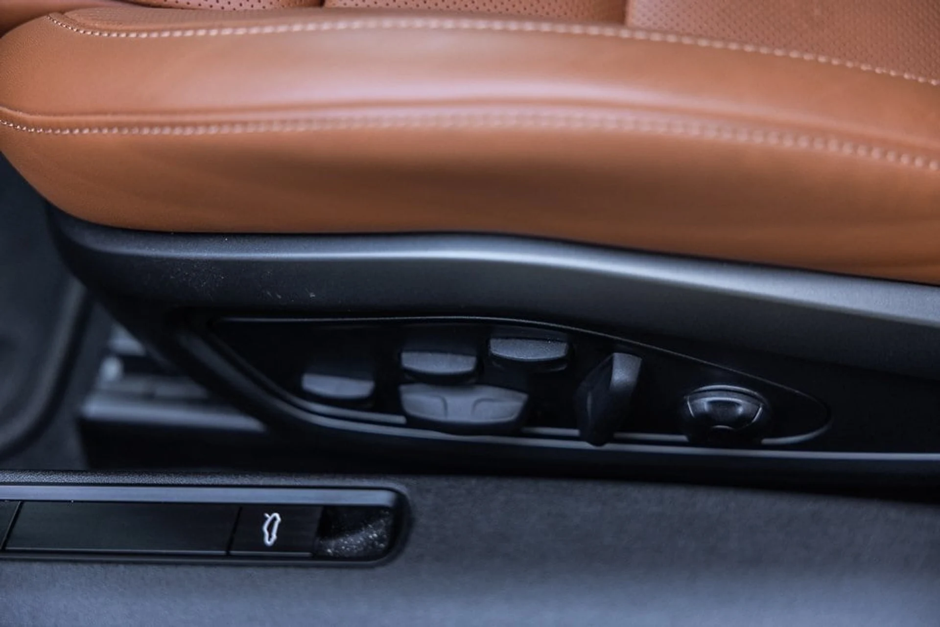 mph015_3031695055_ab31734dd0cf28de8d37b7c0a724e320x_b4c7bcd9d9