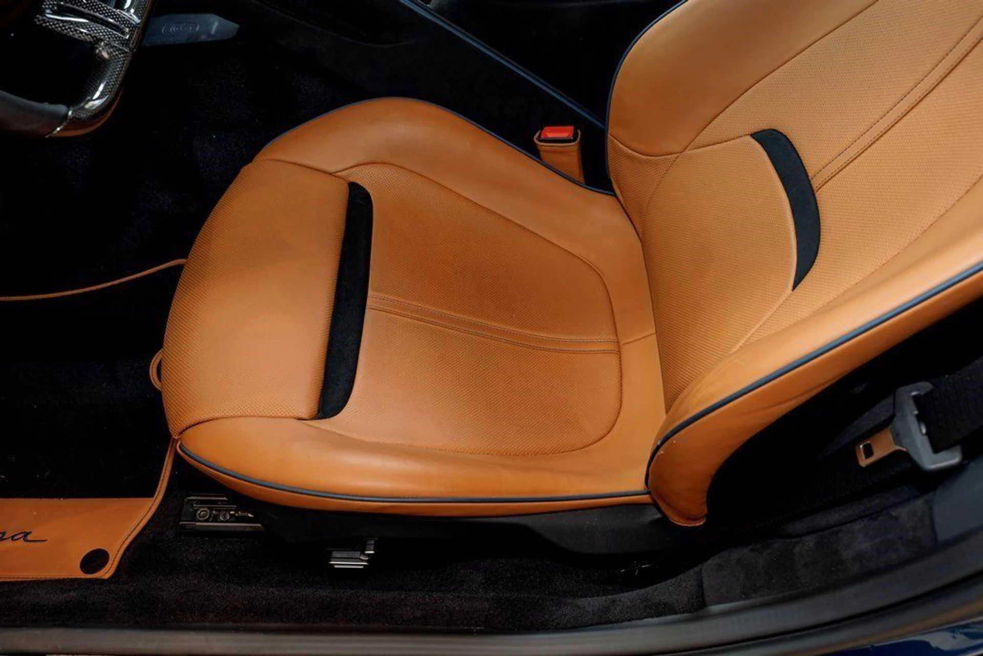 mph015_3033273528_cae7213a2e5140424dac4983d78d2ed2_92deec39a0