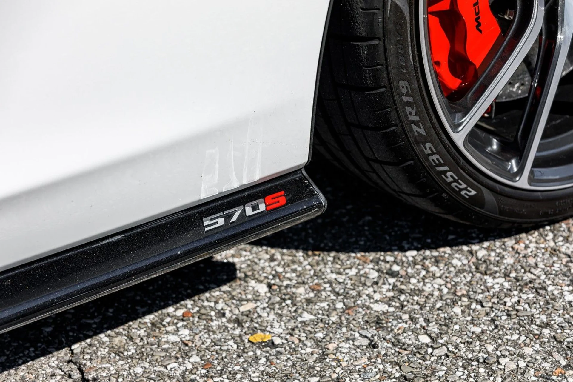 mph015_3033409972_607_p16_l_07136c26b0