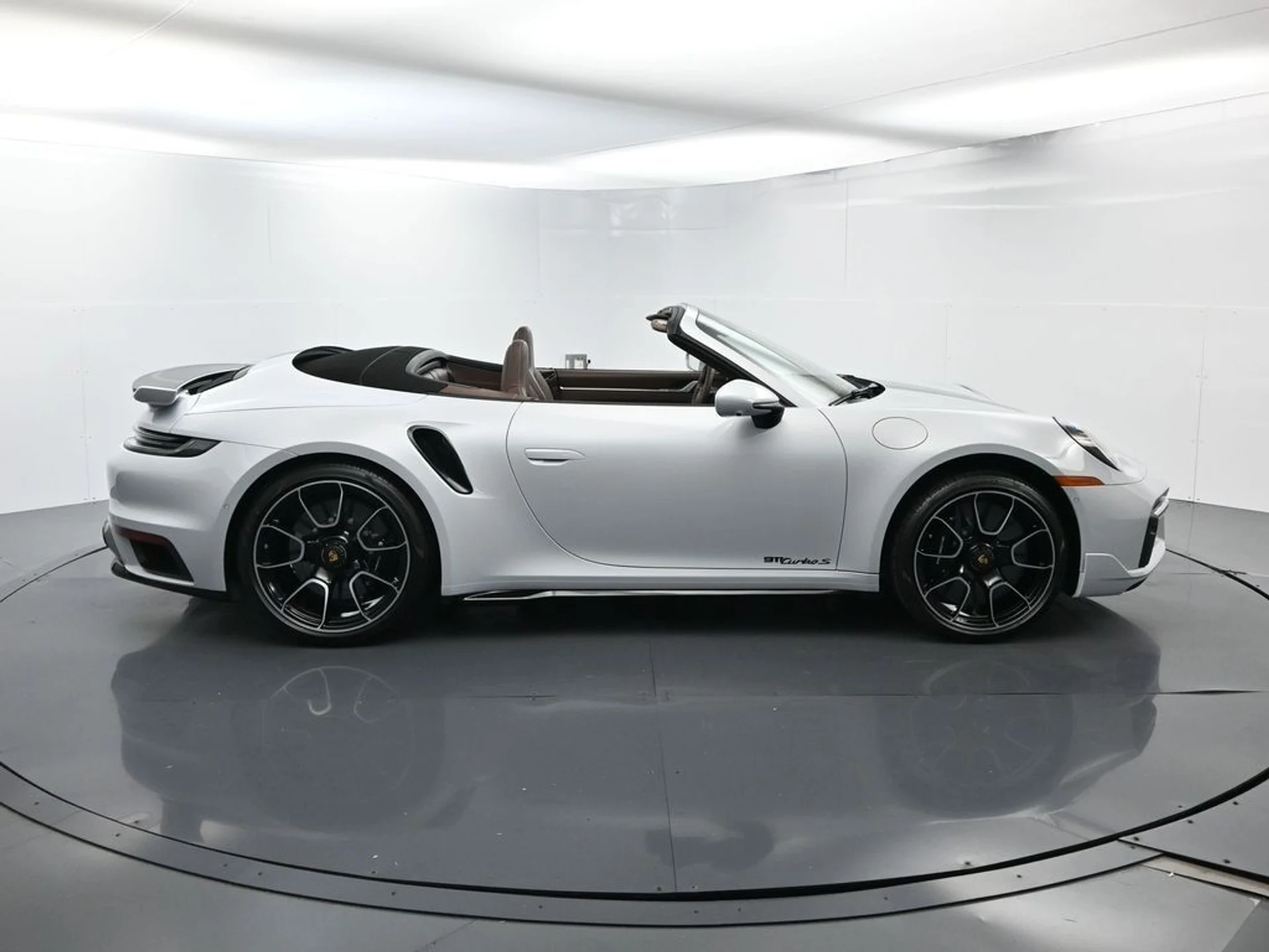 mph015_3036384027_60288acf5dbad6712429eef836b5fc05_08e72ab1c3