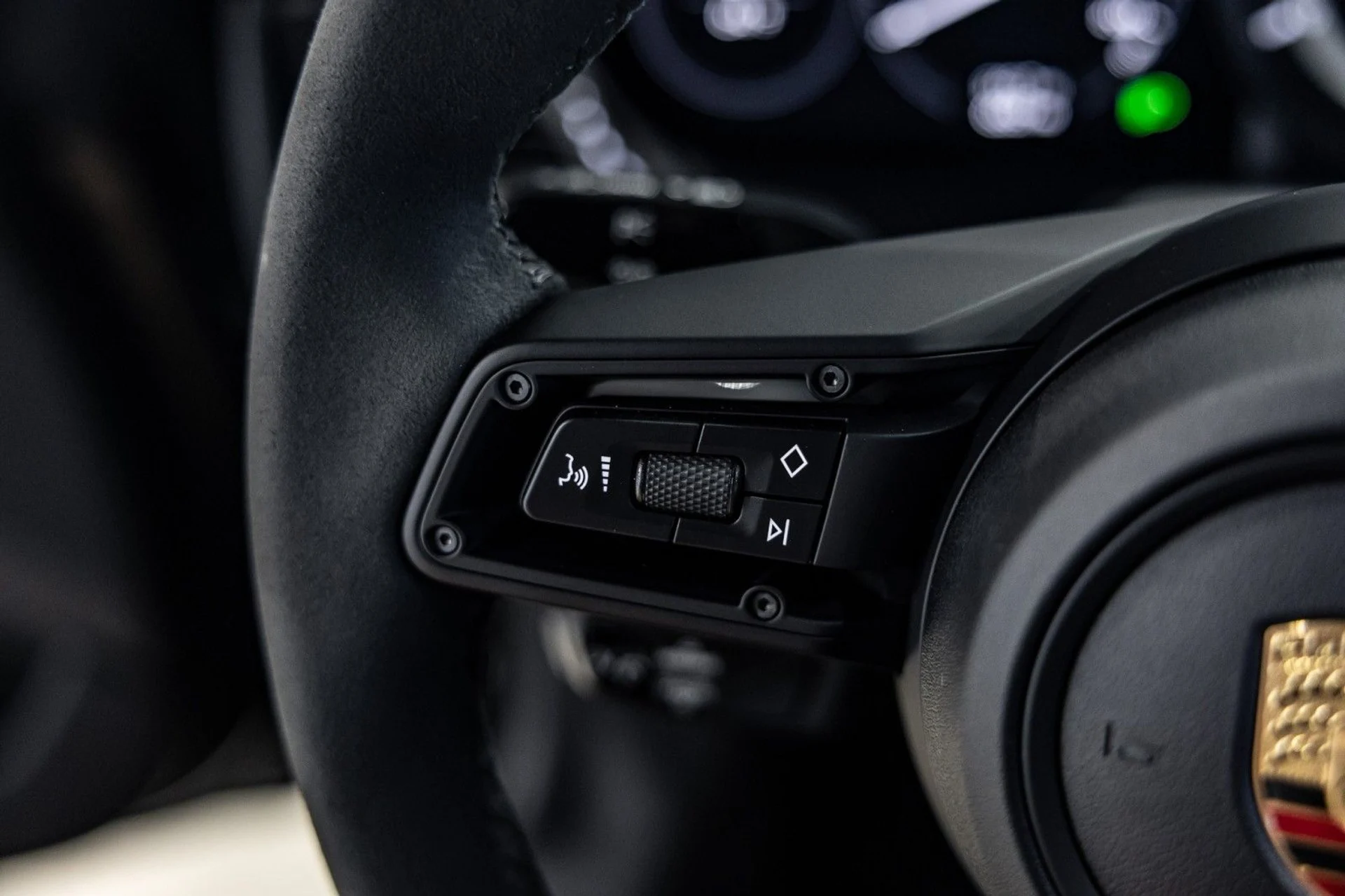 mph015_3037544771_g_Q_fd168e3b61