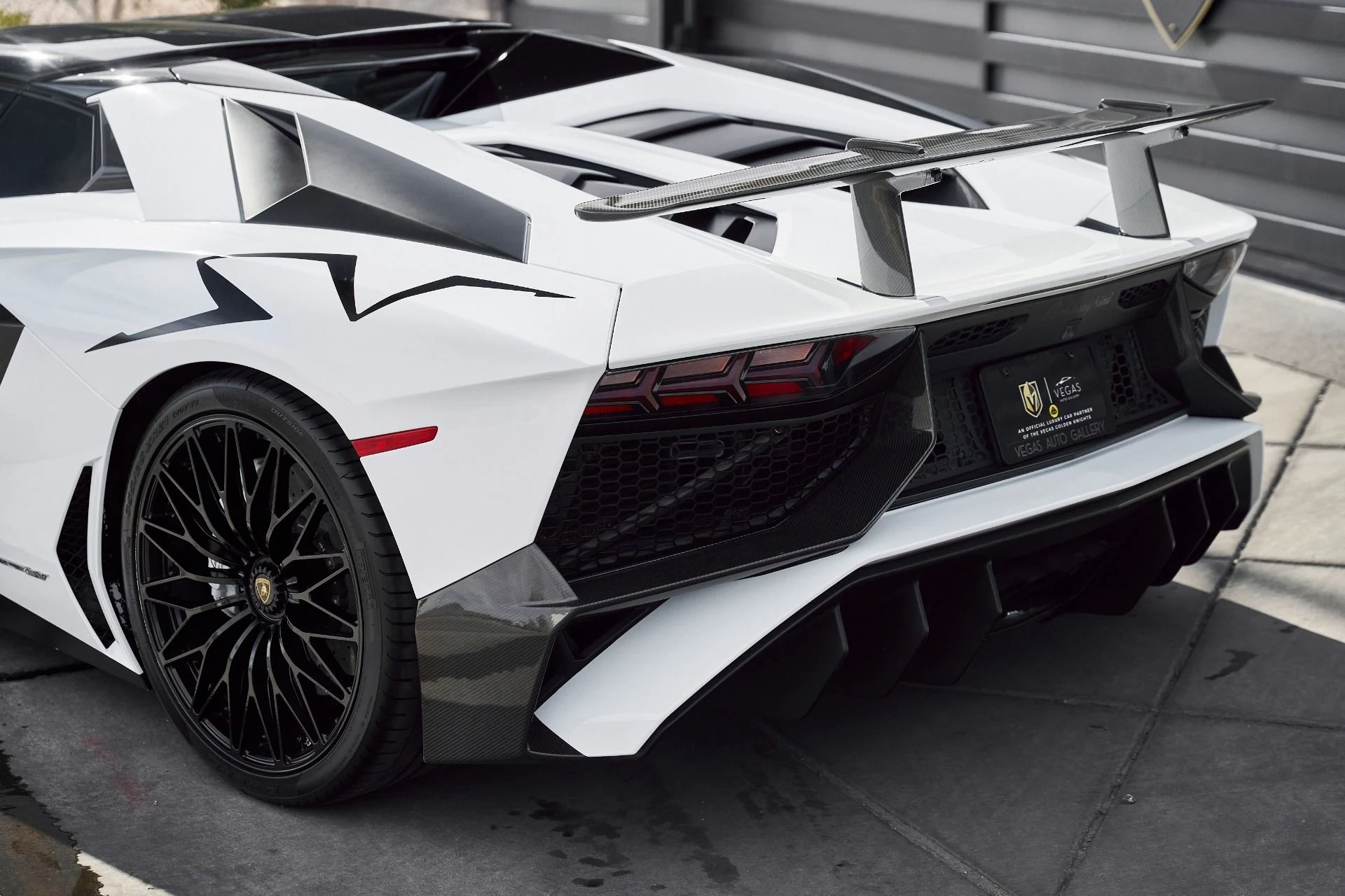 mph015_3040531450_Used_2017_Lamborghini_Aventador_LP_750_4_Super_Veloce_1768358653_0c465fe68a