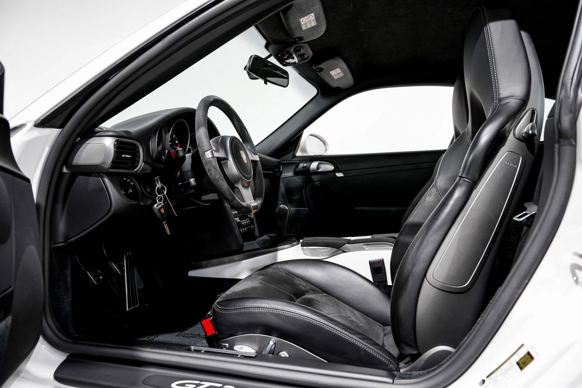 mph015_3050310828_68a059cff22716f34076fd60ab050413x_2683839e13