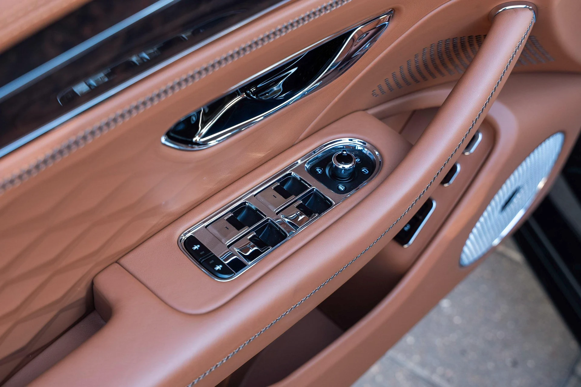 mph015_3050794513_489302490_698435416d31c9793f9d07aa_0373ceac2c