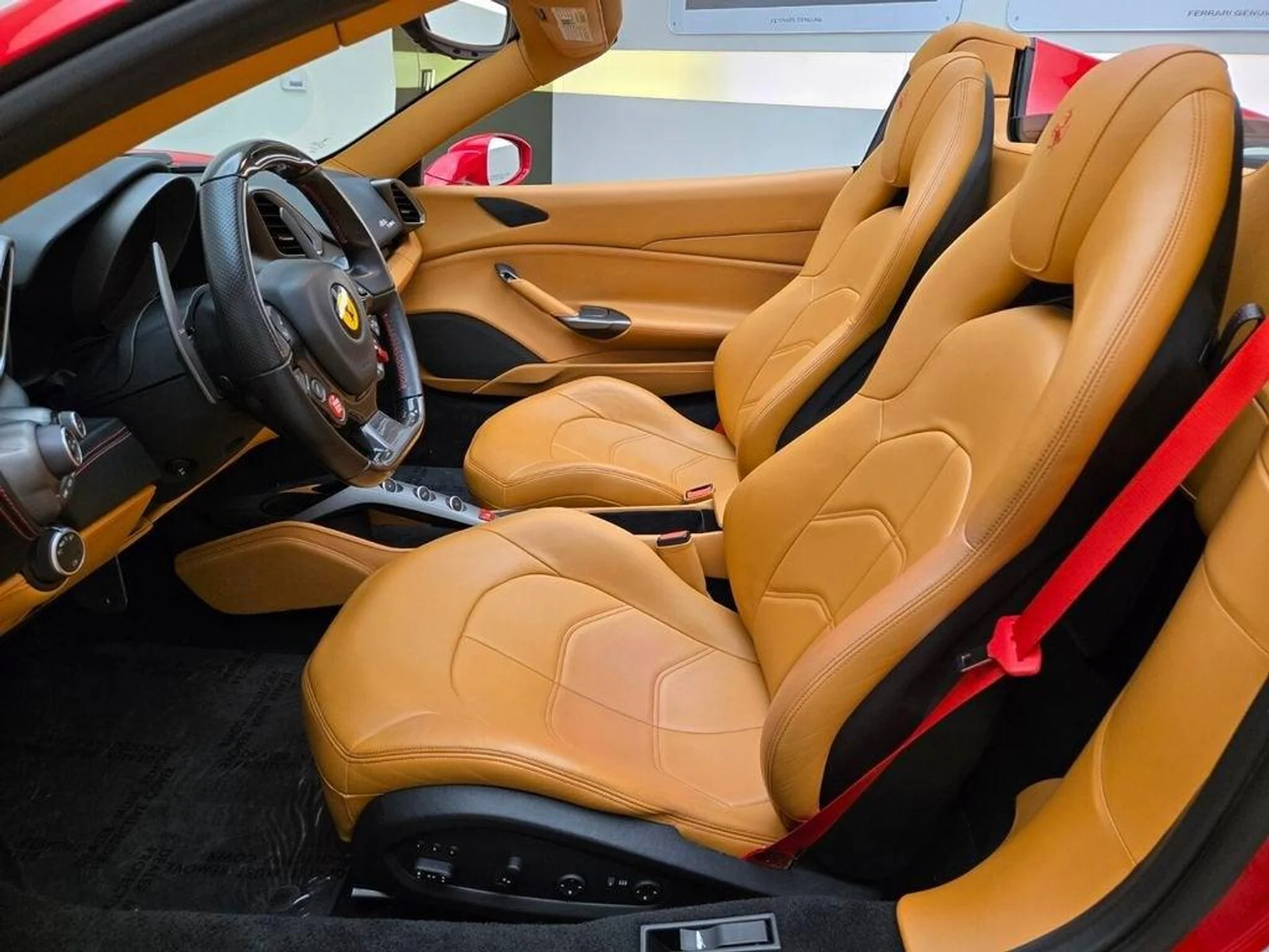 mph015_3055460613_Used_2017_Ferrari_488_Spider_1775638050_71b1d2719d