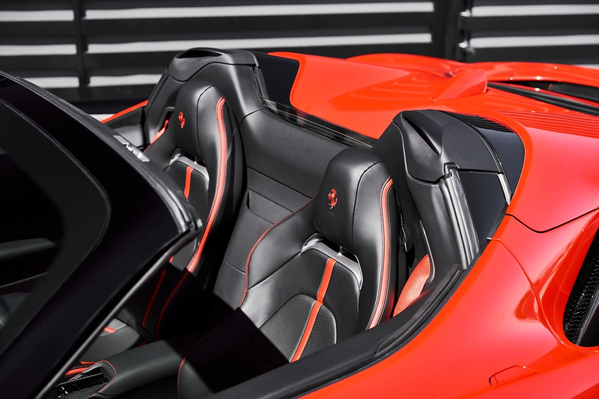 mph015_3077622692_Used_2025_Ferrari_SF_90_Spider_Base_1776296443_304a473e52