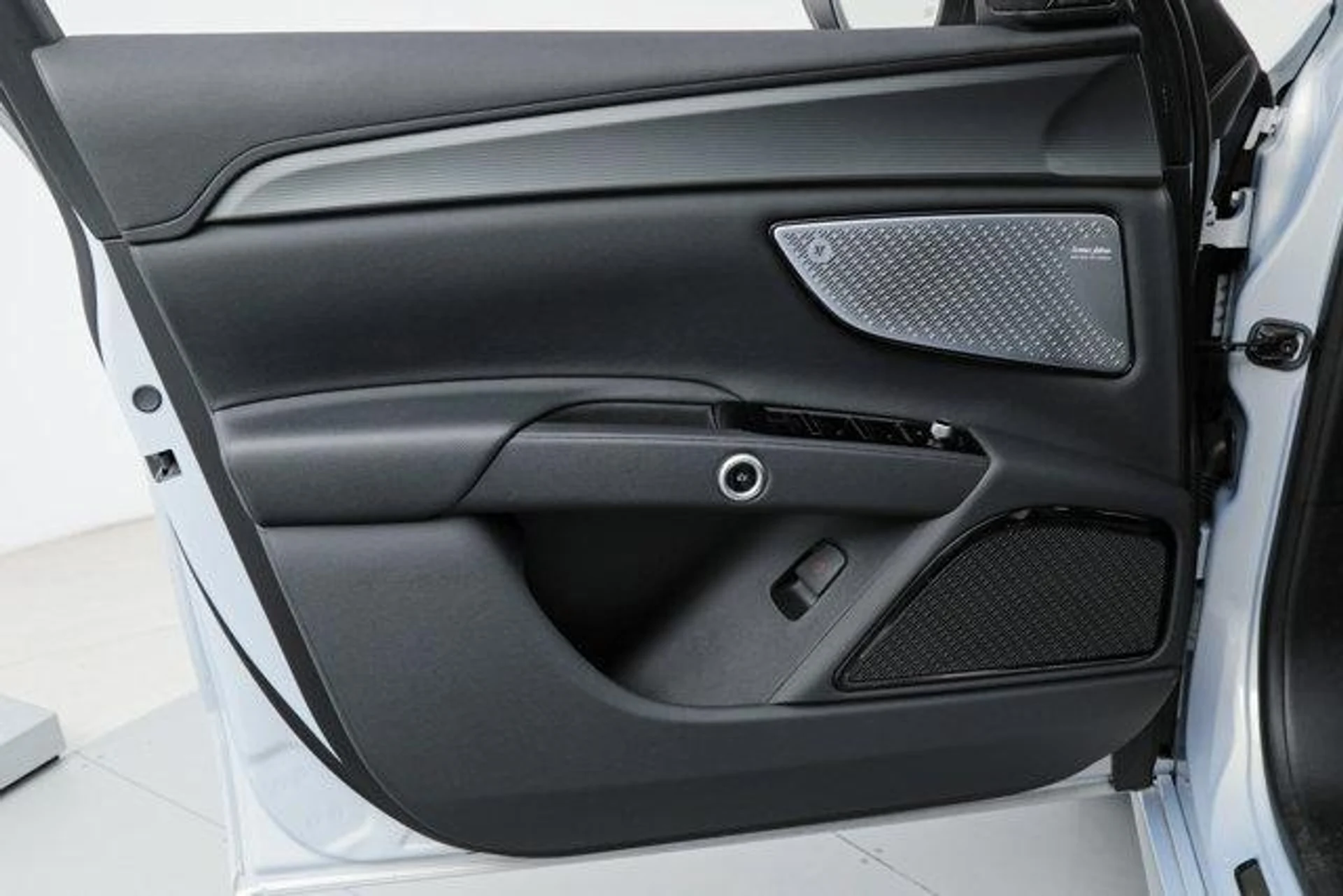 mph015_3083089056_Q2_Db78_A_Ihser9_Rwch_JY_Pi_L_Pm1e_Y_95f3f9d900