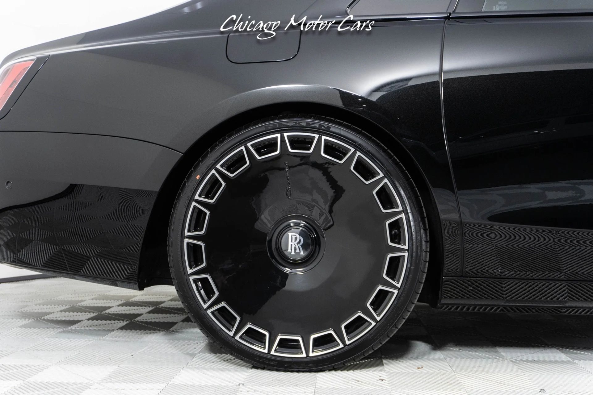 mph015_3089275409_12082_p16_l_cf1137c508