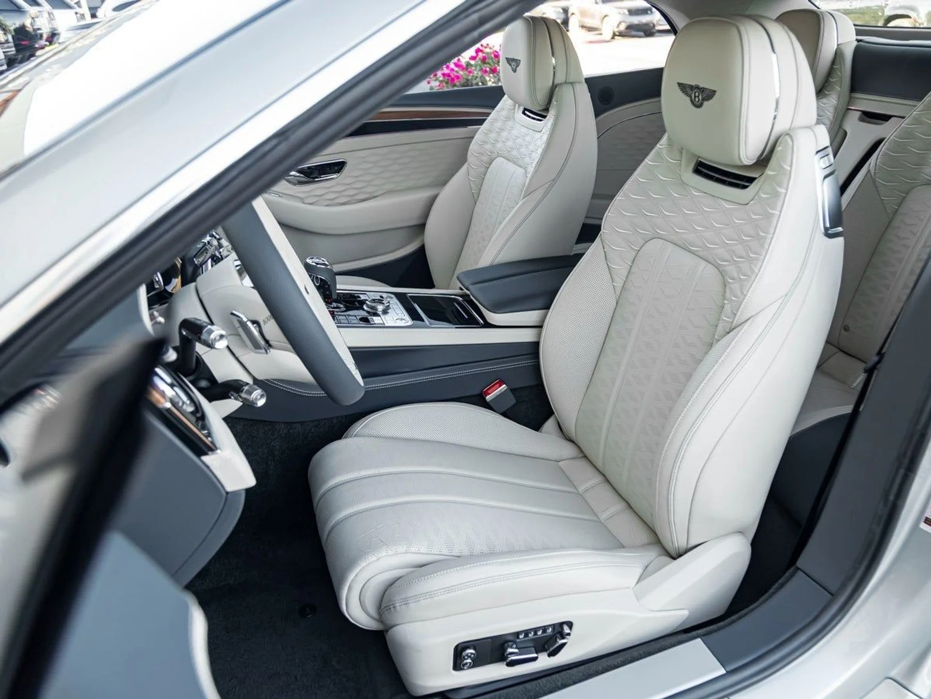 mph015_3091445788_16_d75f68aa0a