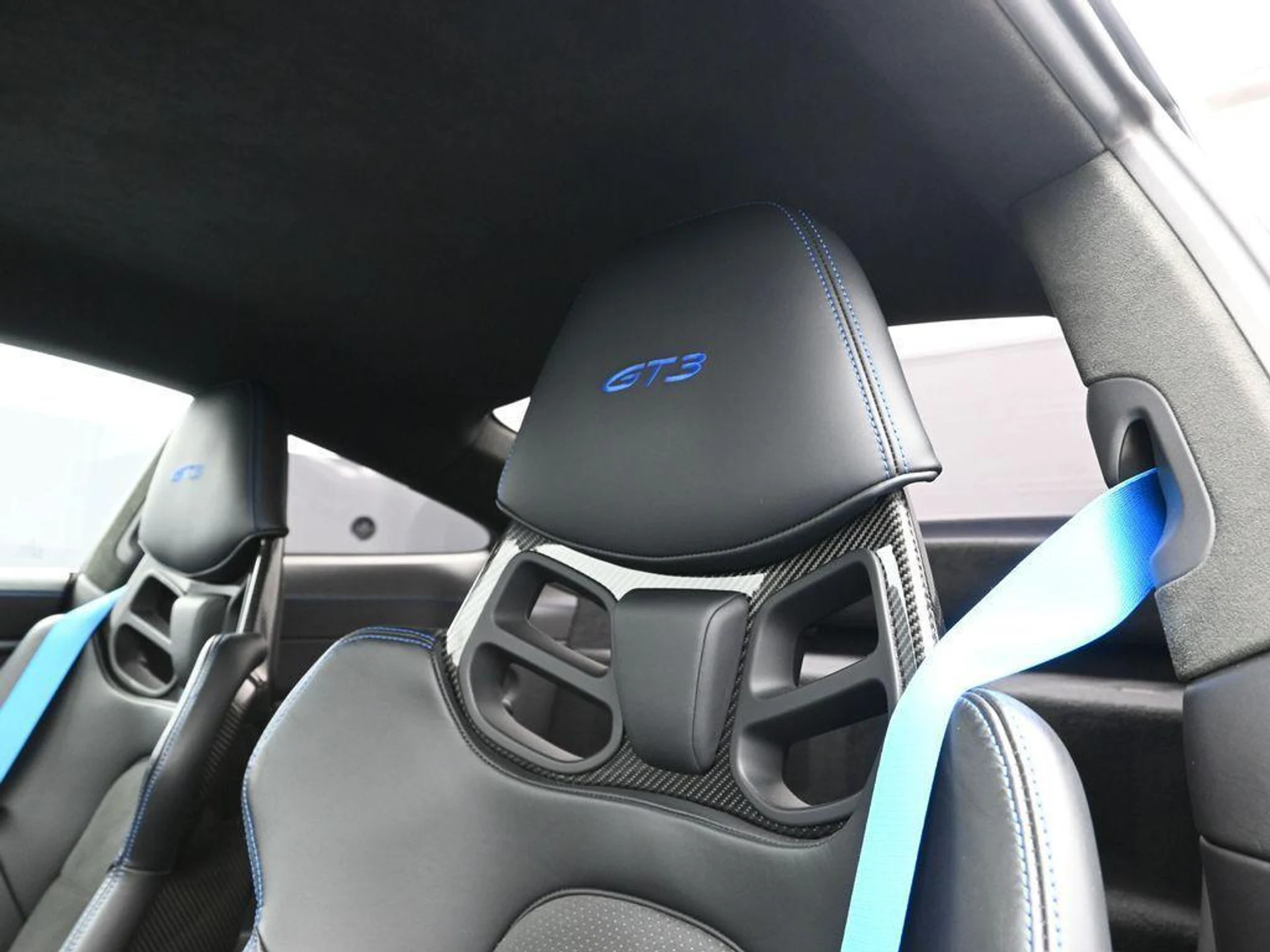 mph015_3092761120_af_Ak5_A_H8s_WIHCVX_Eip4sxxx7v4_afd2d15e8a