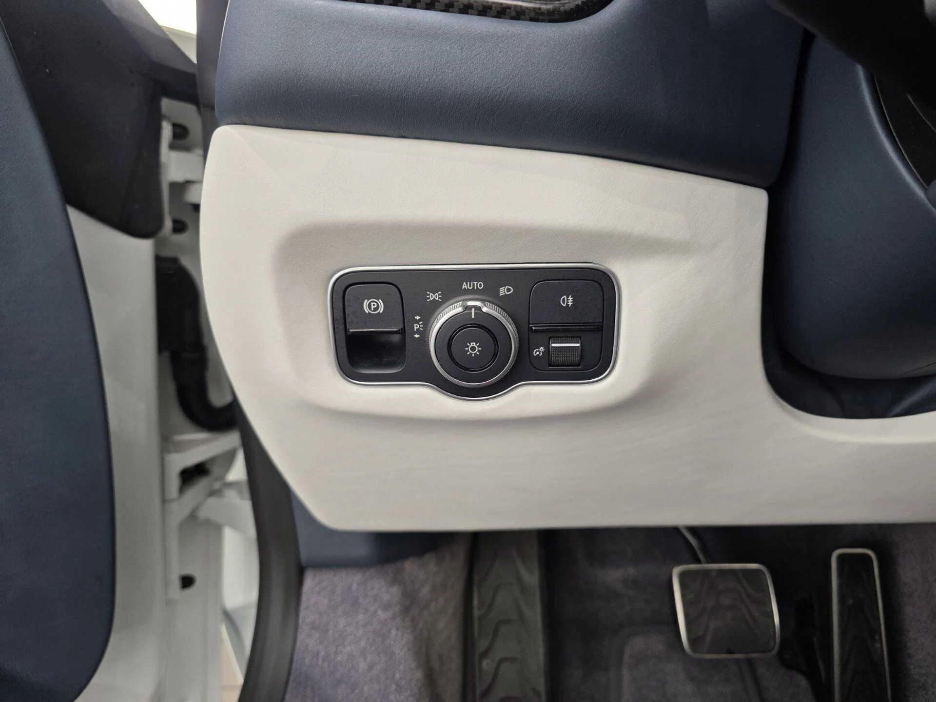 mph015_3103462430_85ba0fc6371c99306c29798012933dcd_76eef1a837