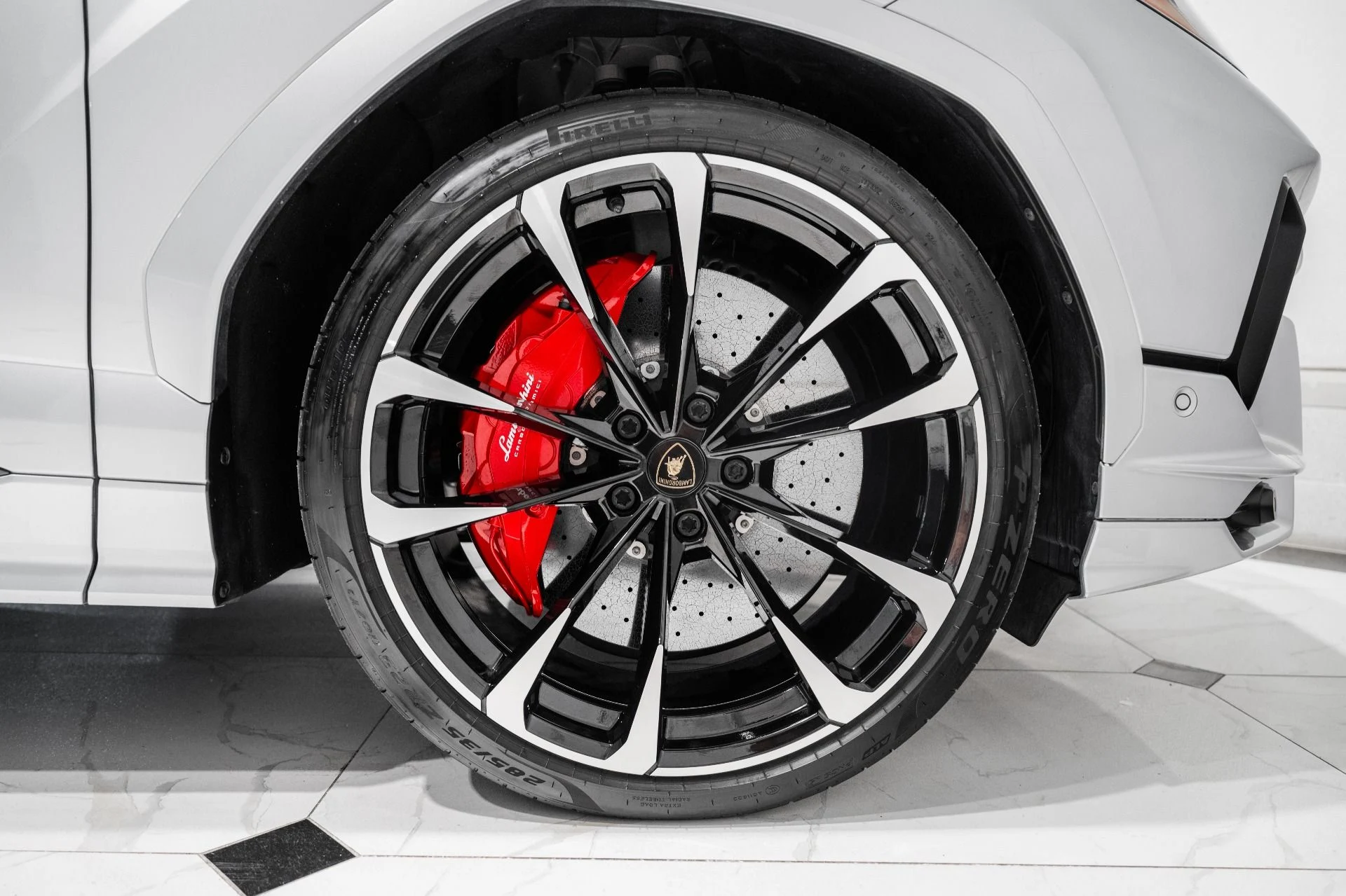 mph015_3104582146_Used_2024_Lamborghini_Urus_S_1773253440_25c630ec46