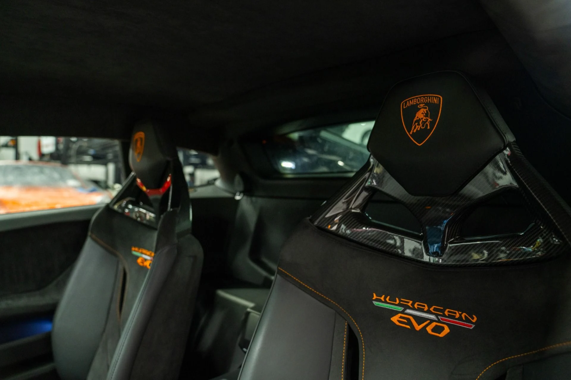 mph015_3113293254_Used_2020_Lamborghini_Huracan_EVO_GT_Celebration_Edition_One_of_36_Built_Squadra_Corse_Livery_1759328087_31995c91bf