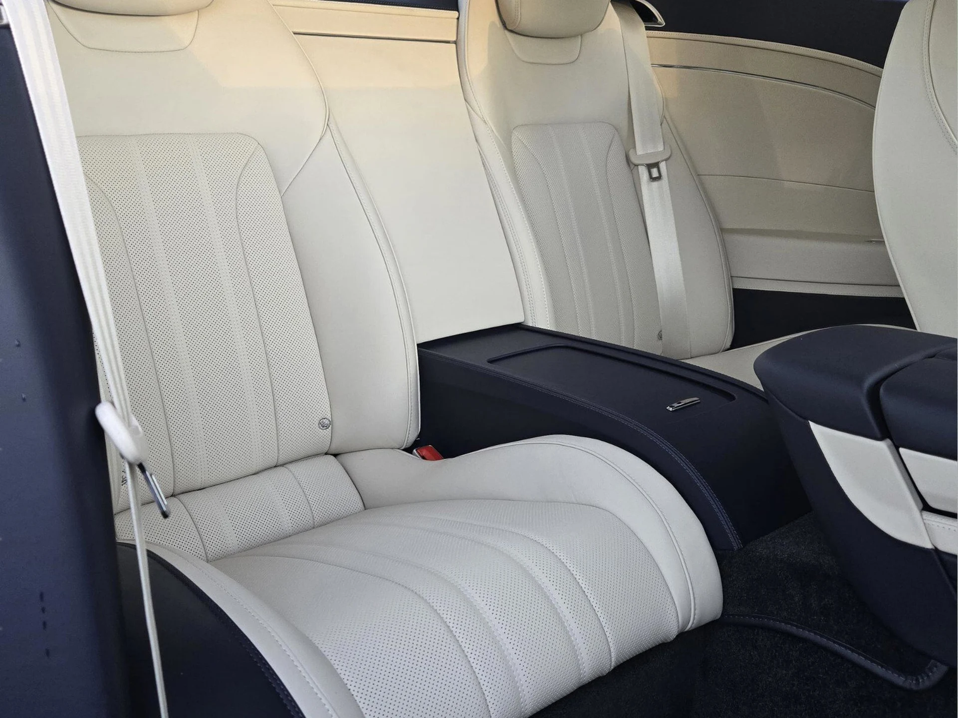 mph015_3113647690_5949d300c564aa157a91c215a9e1ea8bx_9c67a6a3f9