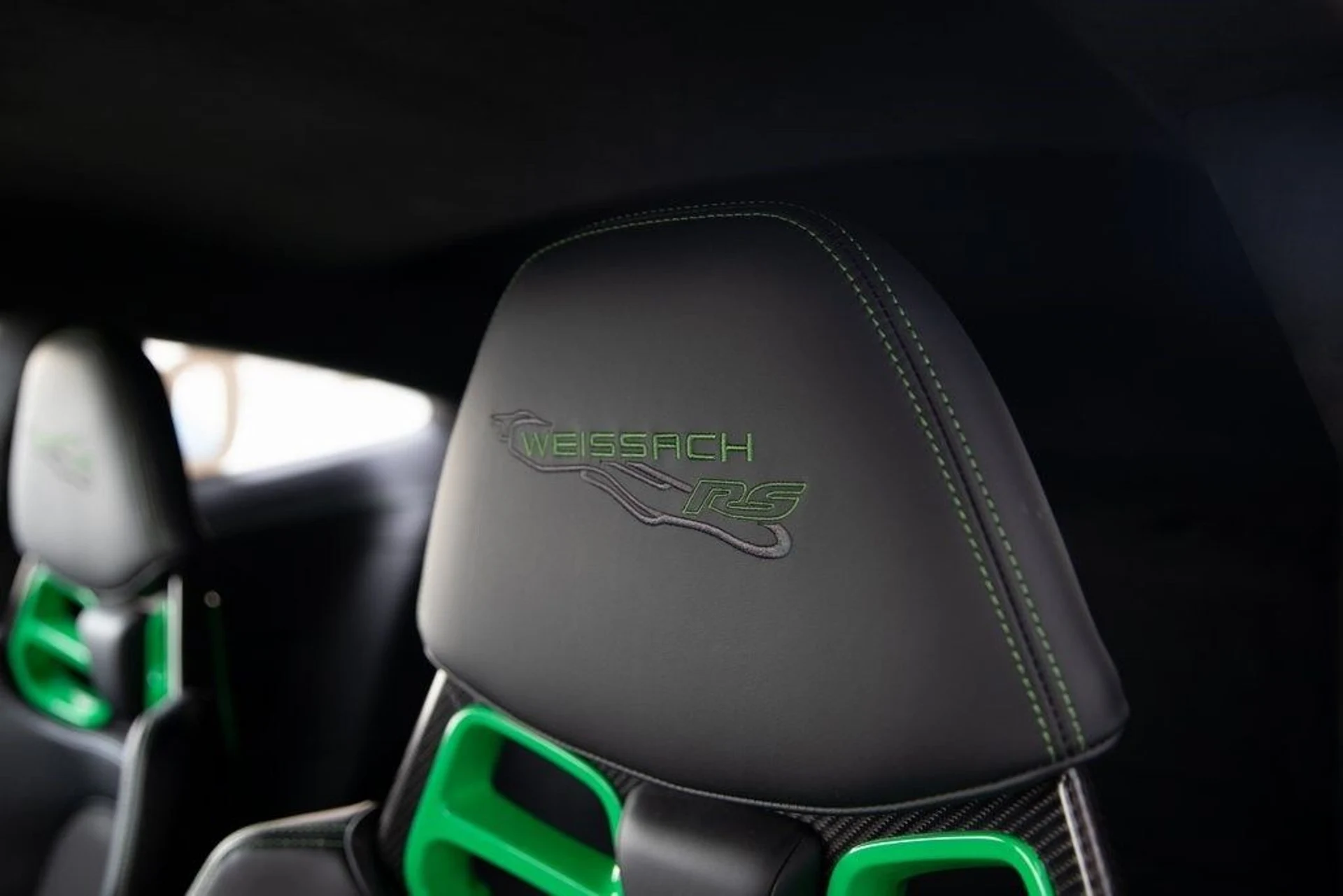 mph015_3115544729_872cb945b2e4ac055516132b5f9d48fbx_c444dc33c6