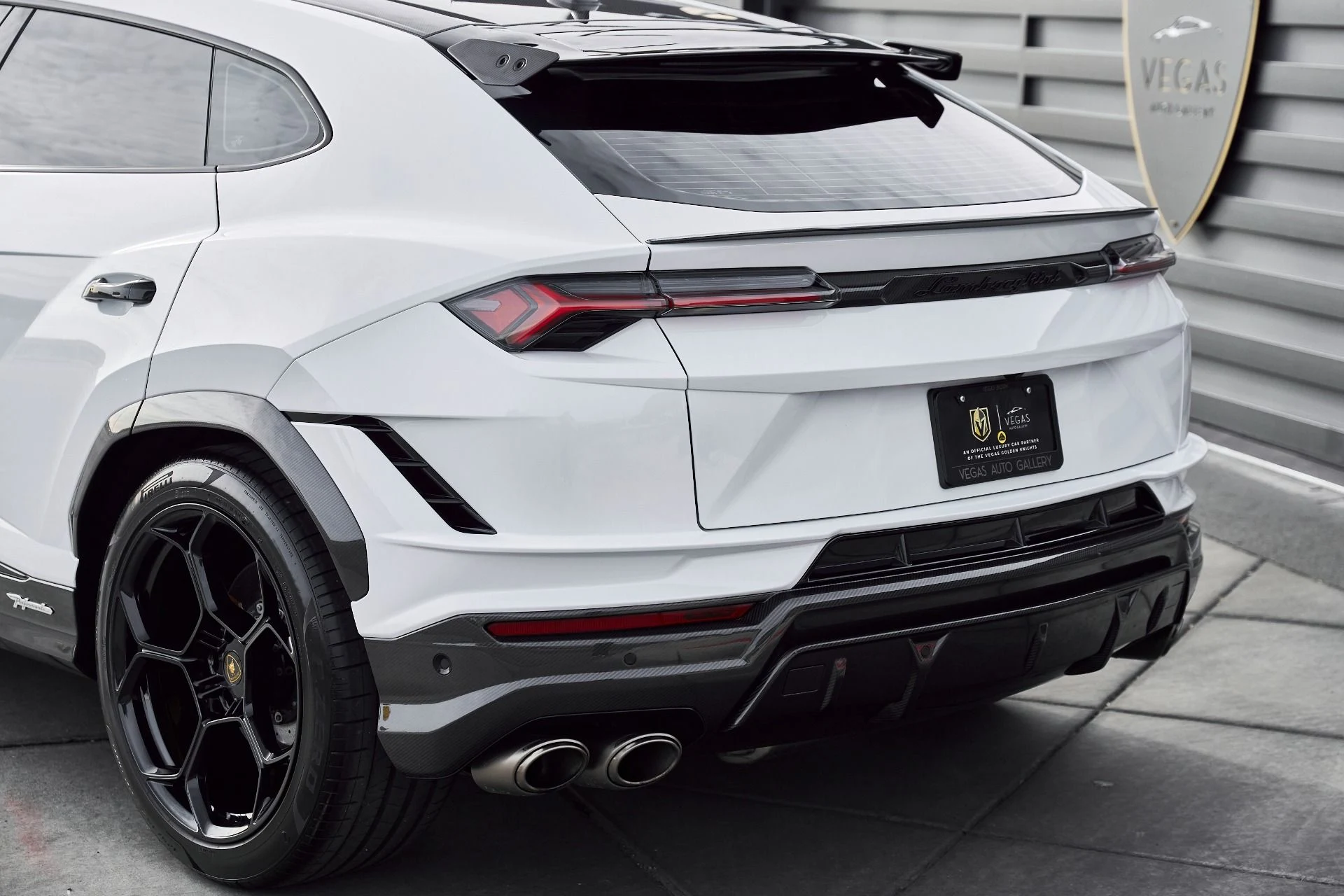 mph015_3122011728_Used_2024_Lamborghini_Urus_Performante_1768001101_66e082db02