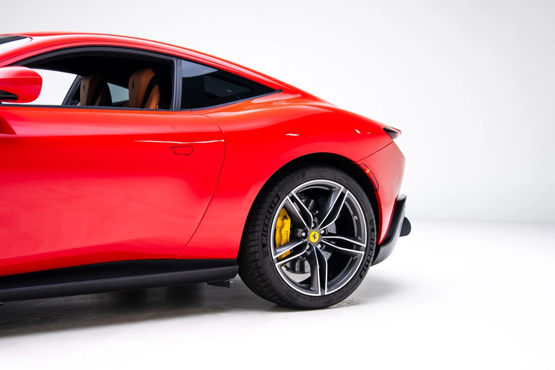 mph015_312425298_Used_2022_Ferrari_Roma_1769211698_36aec310d4