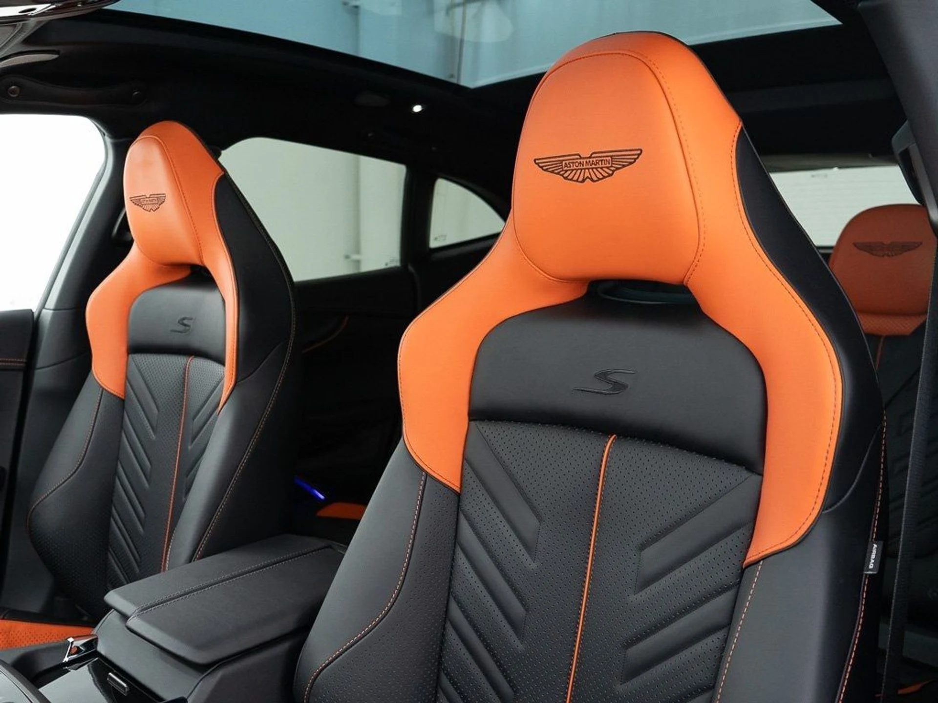 mph015_3131128383_3dc1bae4df355927036129f54be8b11a_f47c6829b3