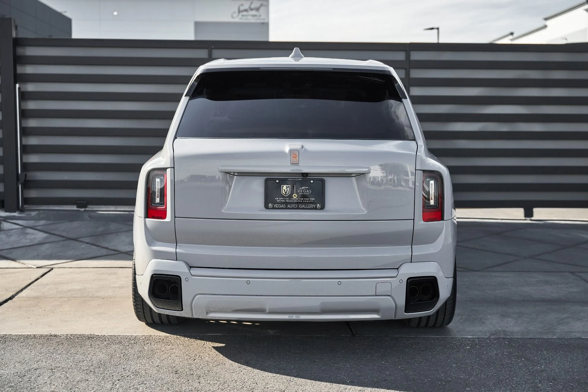 mph015_3133523134_Used_2025_Rolls_Royce_Cullinan_1766456602_332904ffdd