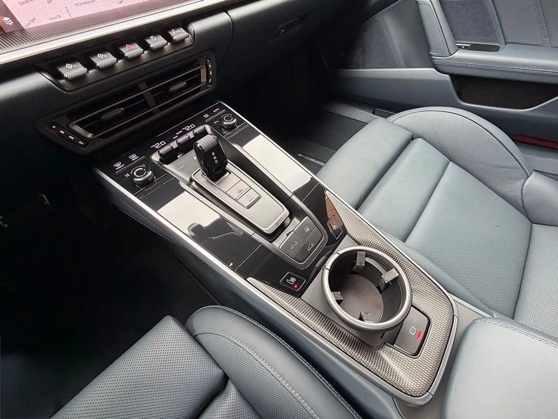 mph015_3134317295_62fabfb5a5fcfcbdcc96b3e02a5f2071x_11bd0d7c0d